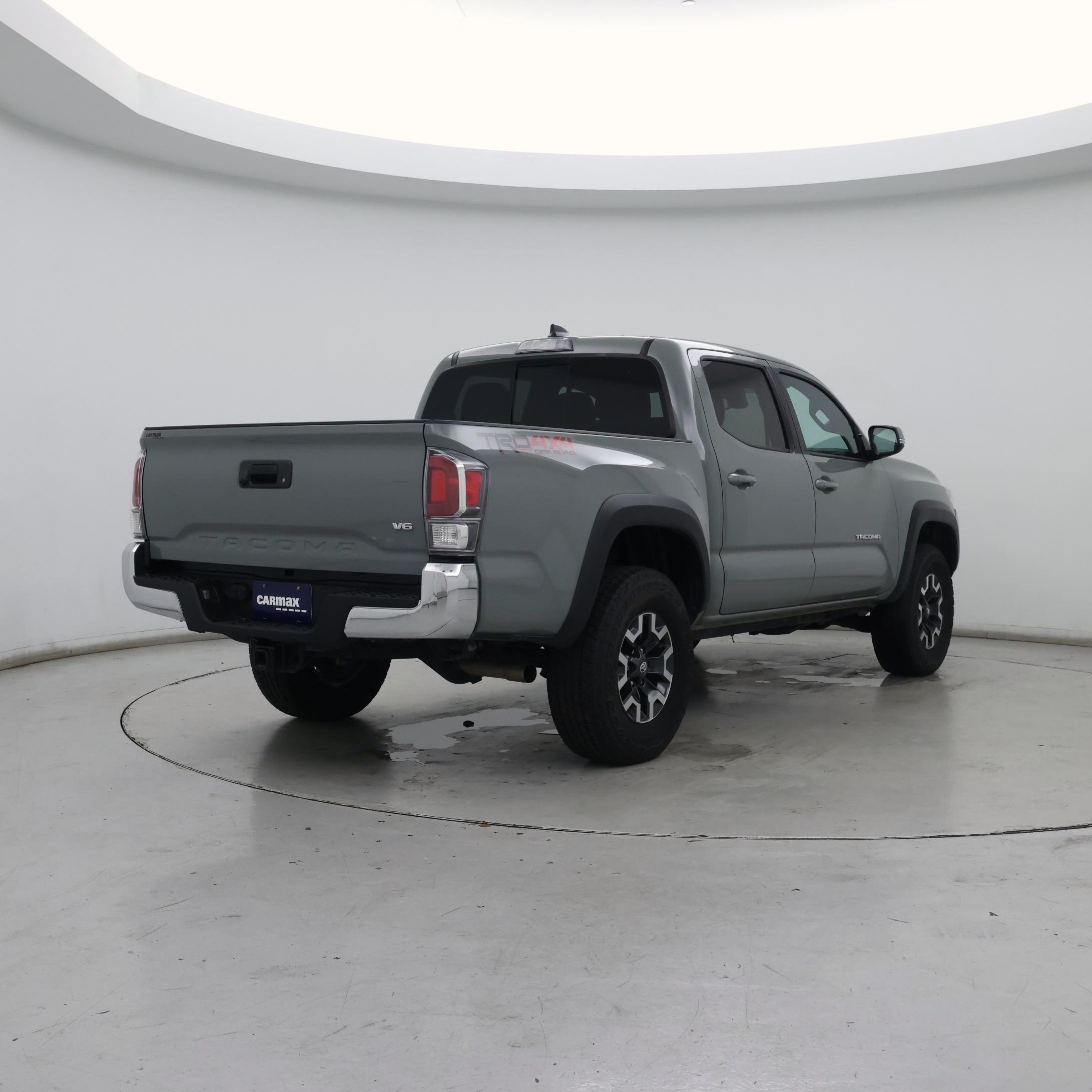 Thumbnail: 2022 Toyota Tacoma - 8
