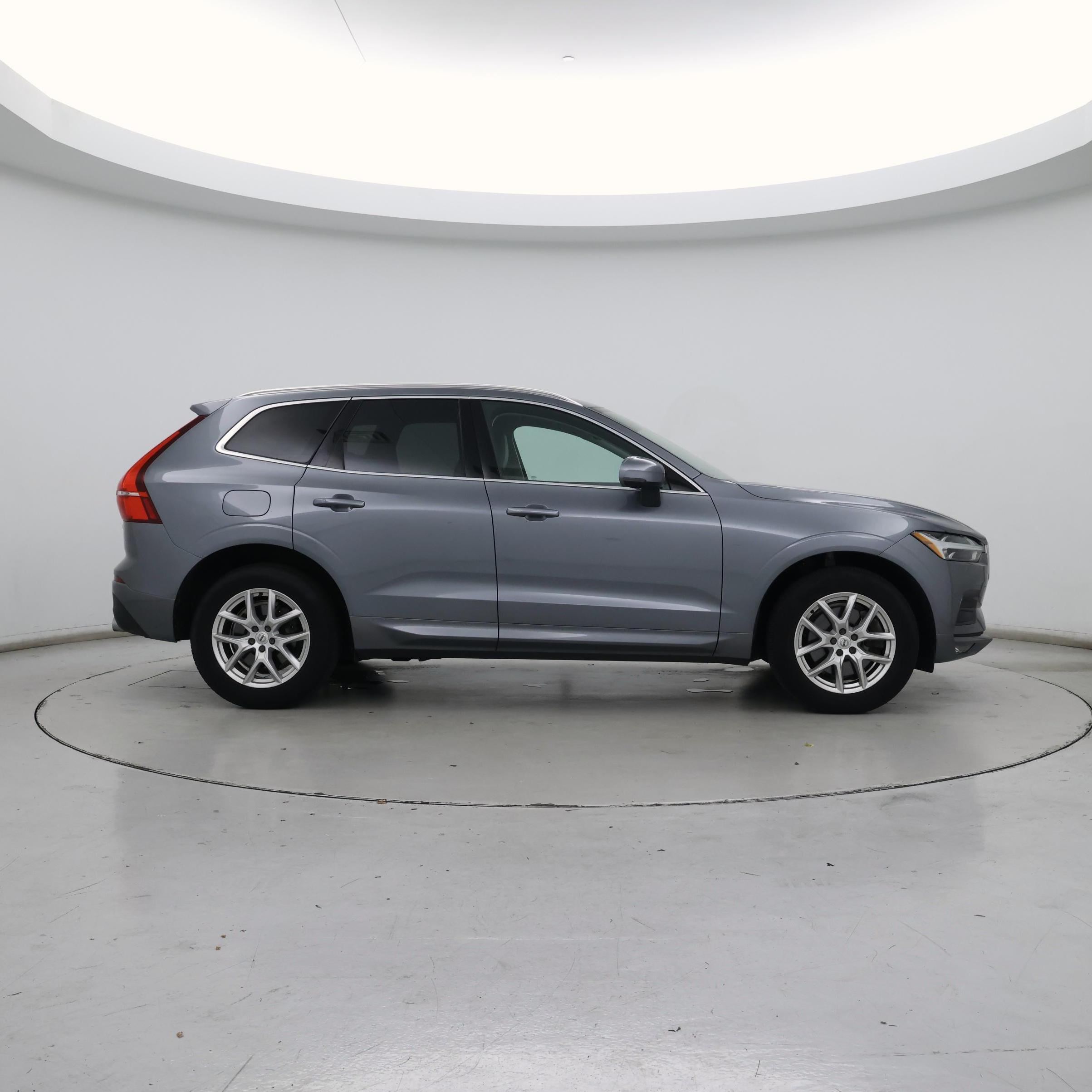 Thumbnail: 2021 Volvo XC60 - 7
