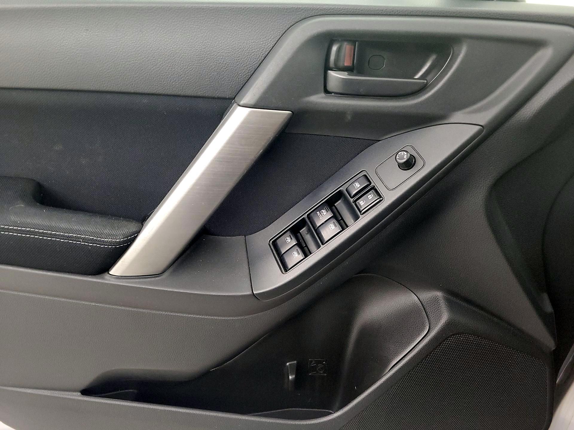 Thumbnail: 2014 Subaru Forester - 12