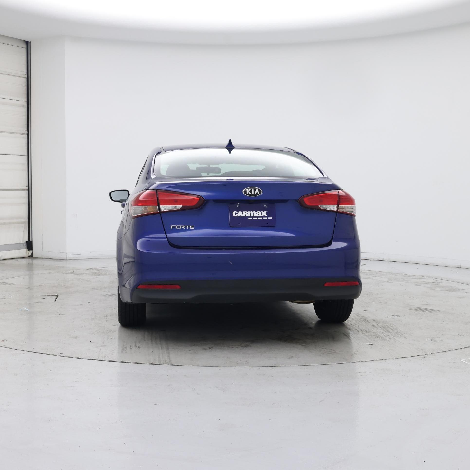 Thumbnail: 2018 Kia Forte - 6