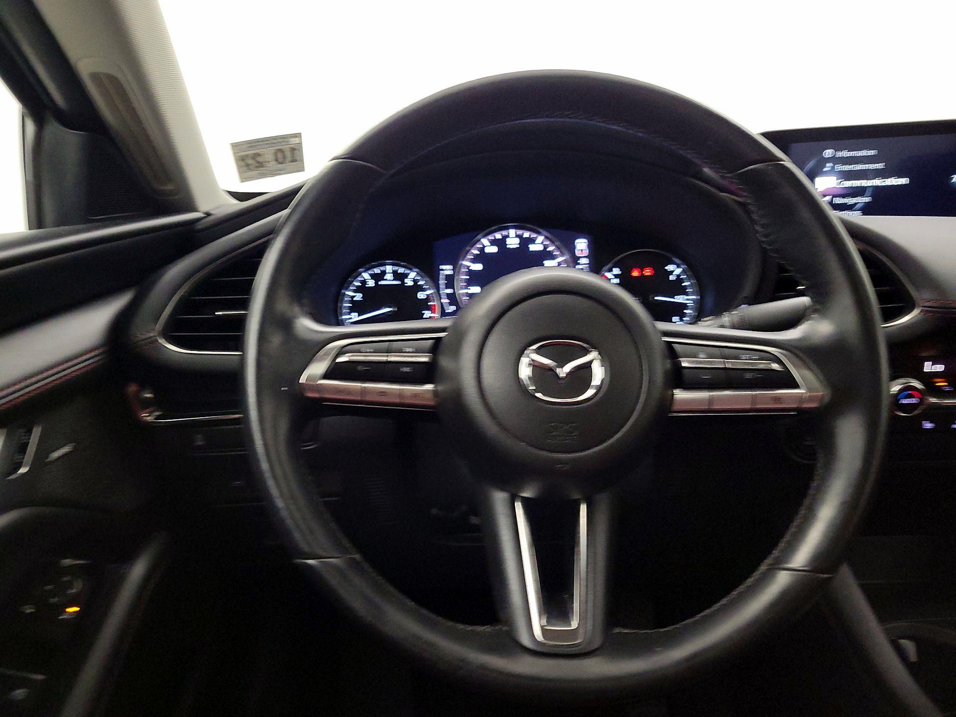 Thumbnail: 2022 Mazda Mazda3 - 10