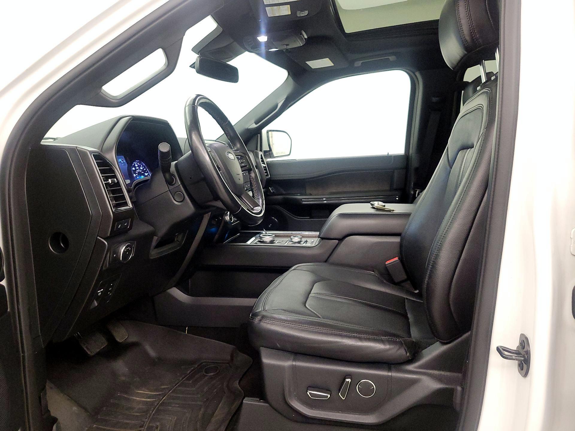 Thumbnail: 2020 Ford Expedition - 11