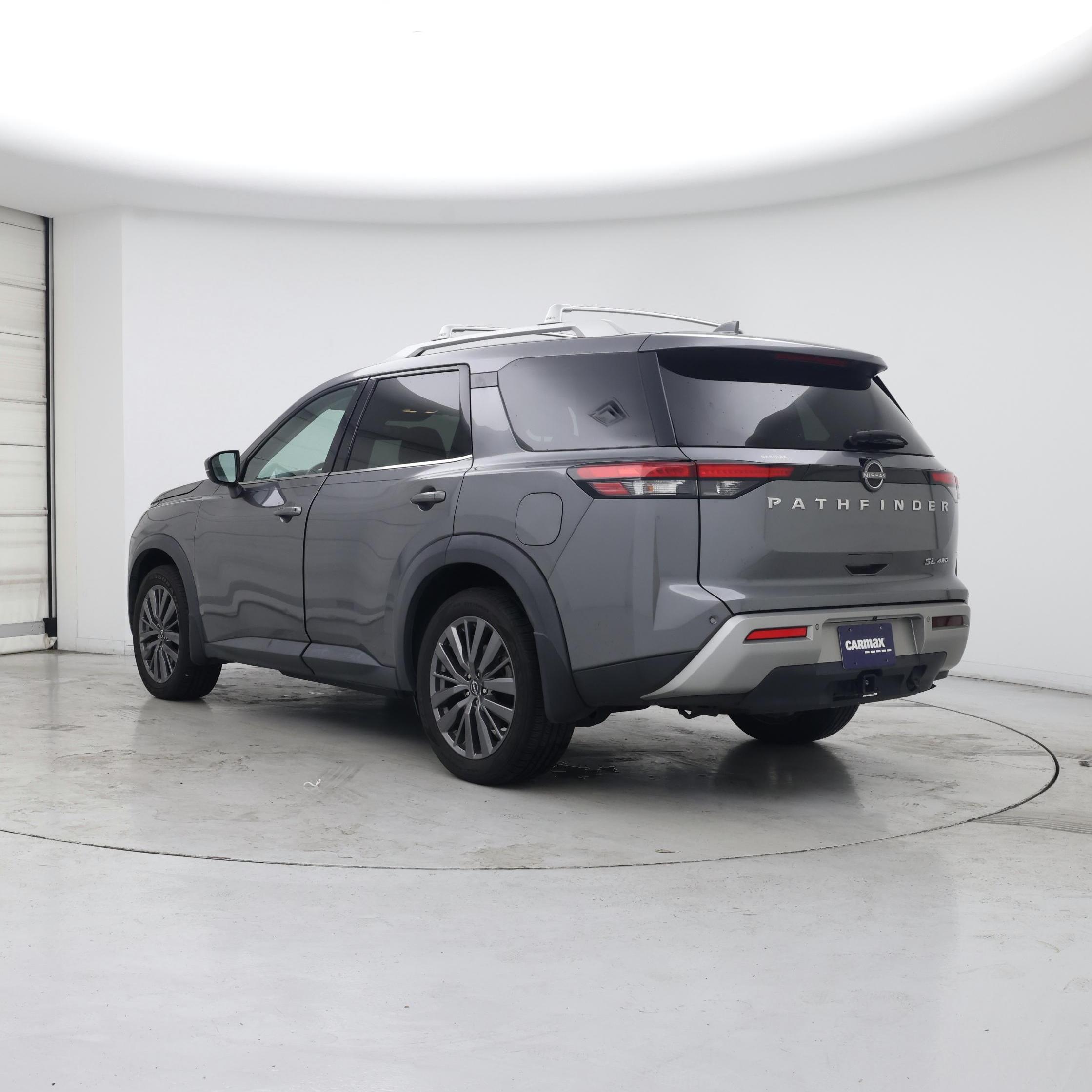 Thumbnail: 2022 Nissan Pathfinder - 2