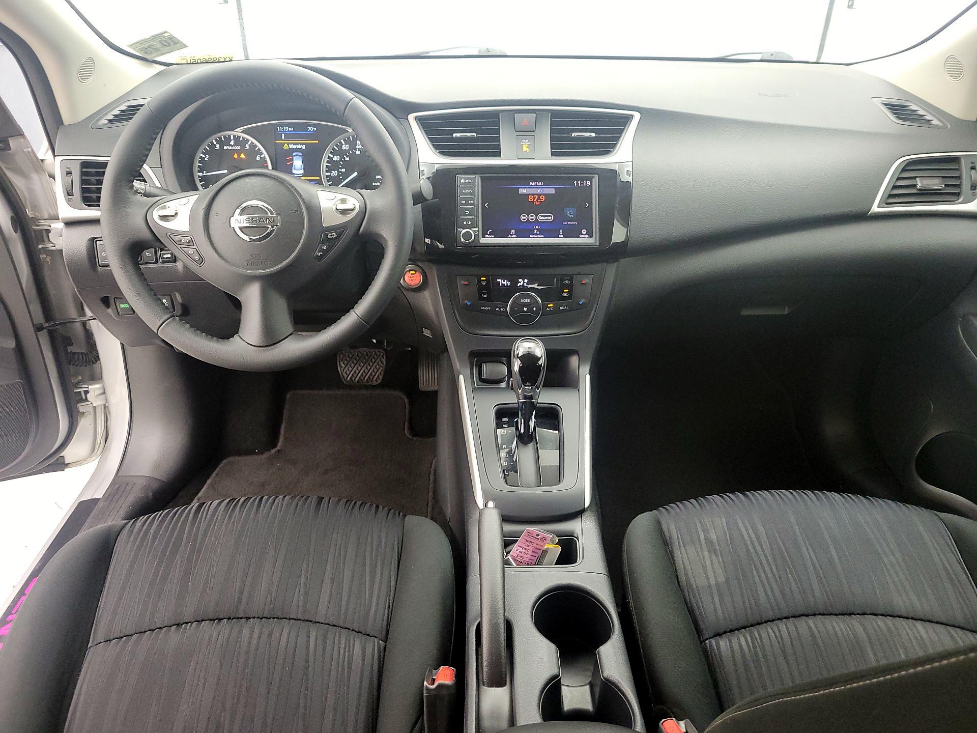 Thumbnail: 2019 Nissan Sentra - 9