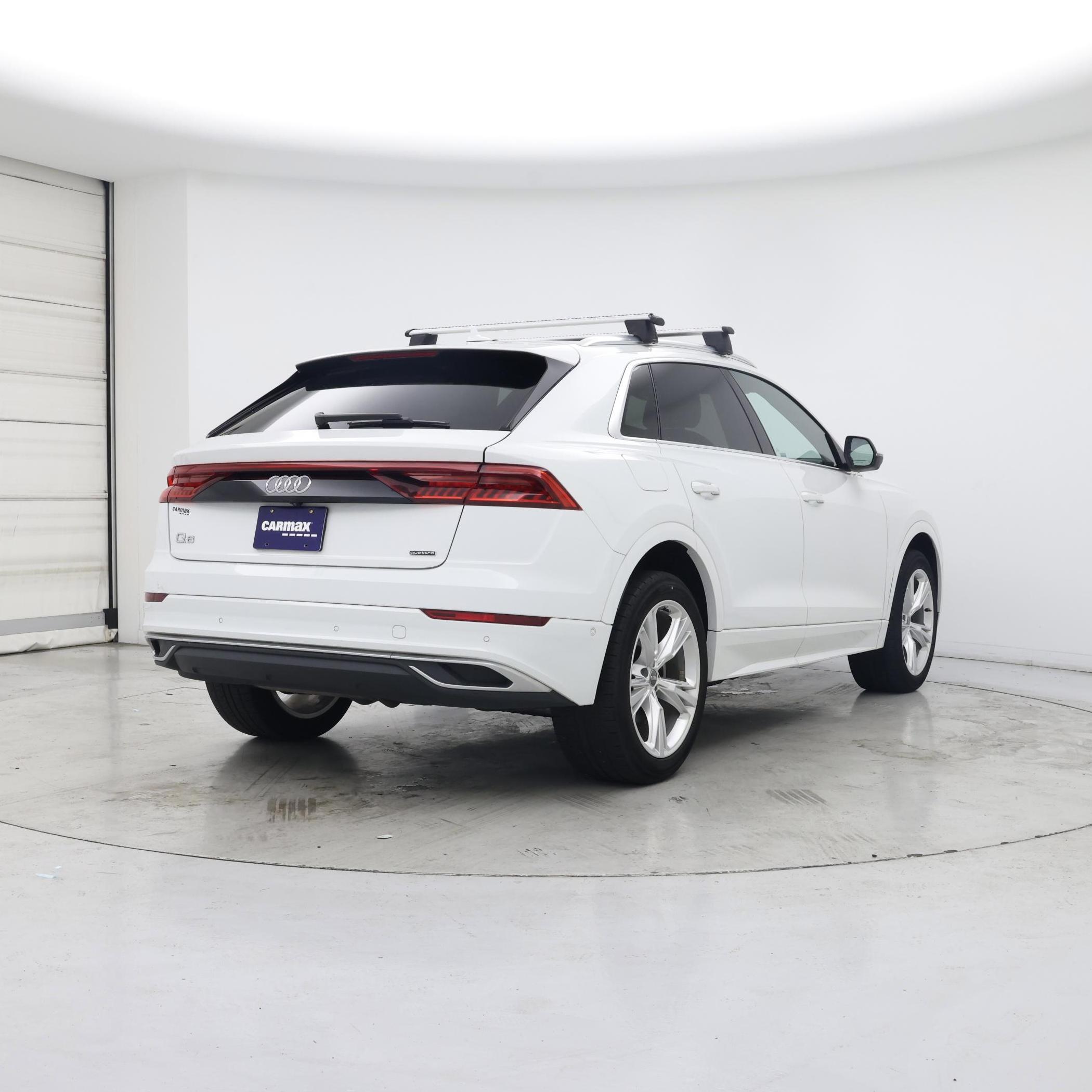 Thumbnail: 2019 Audi Q8 - 8