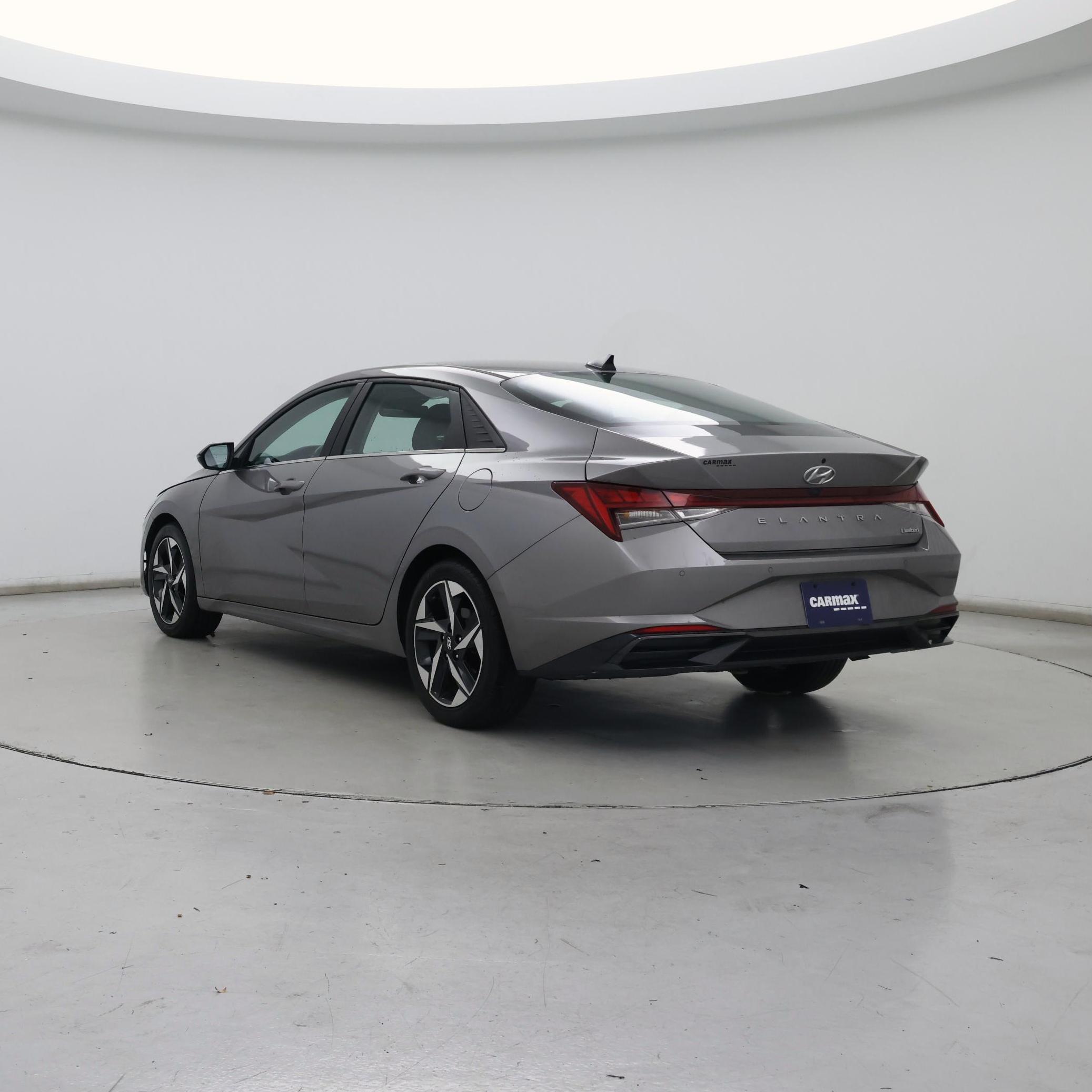 Thumbnail: 2023 Hyundai Elantra - 2