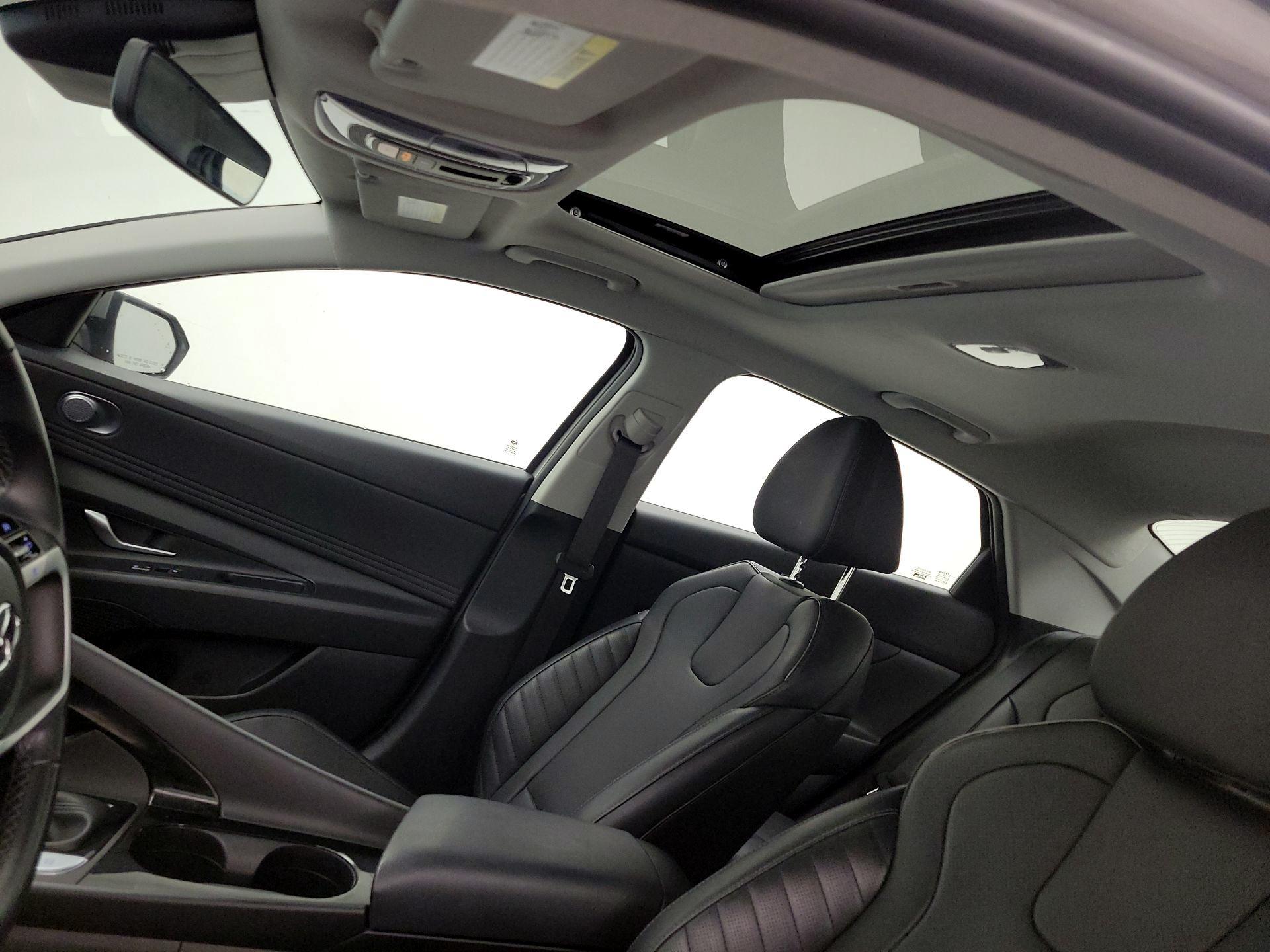 Thumbnail: 2023 Hyundai Elantra - 20
