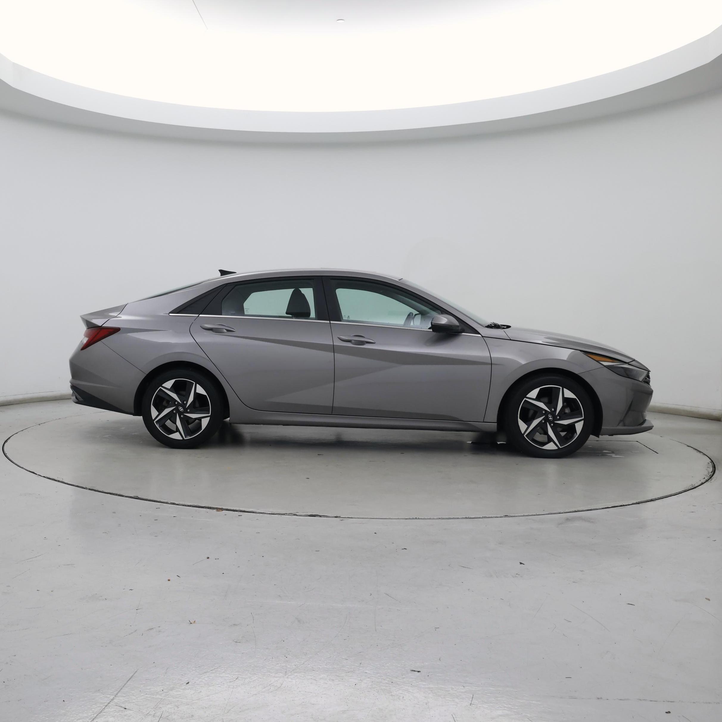 Thumbnail: 2023 Hyundai Elantra - 7