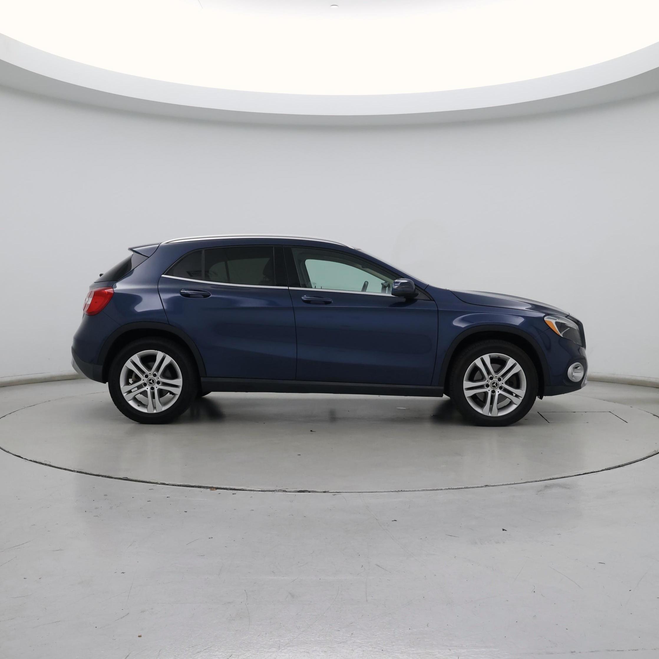 Thumbnail: 2019 Mercedes-Benz GLA - 7