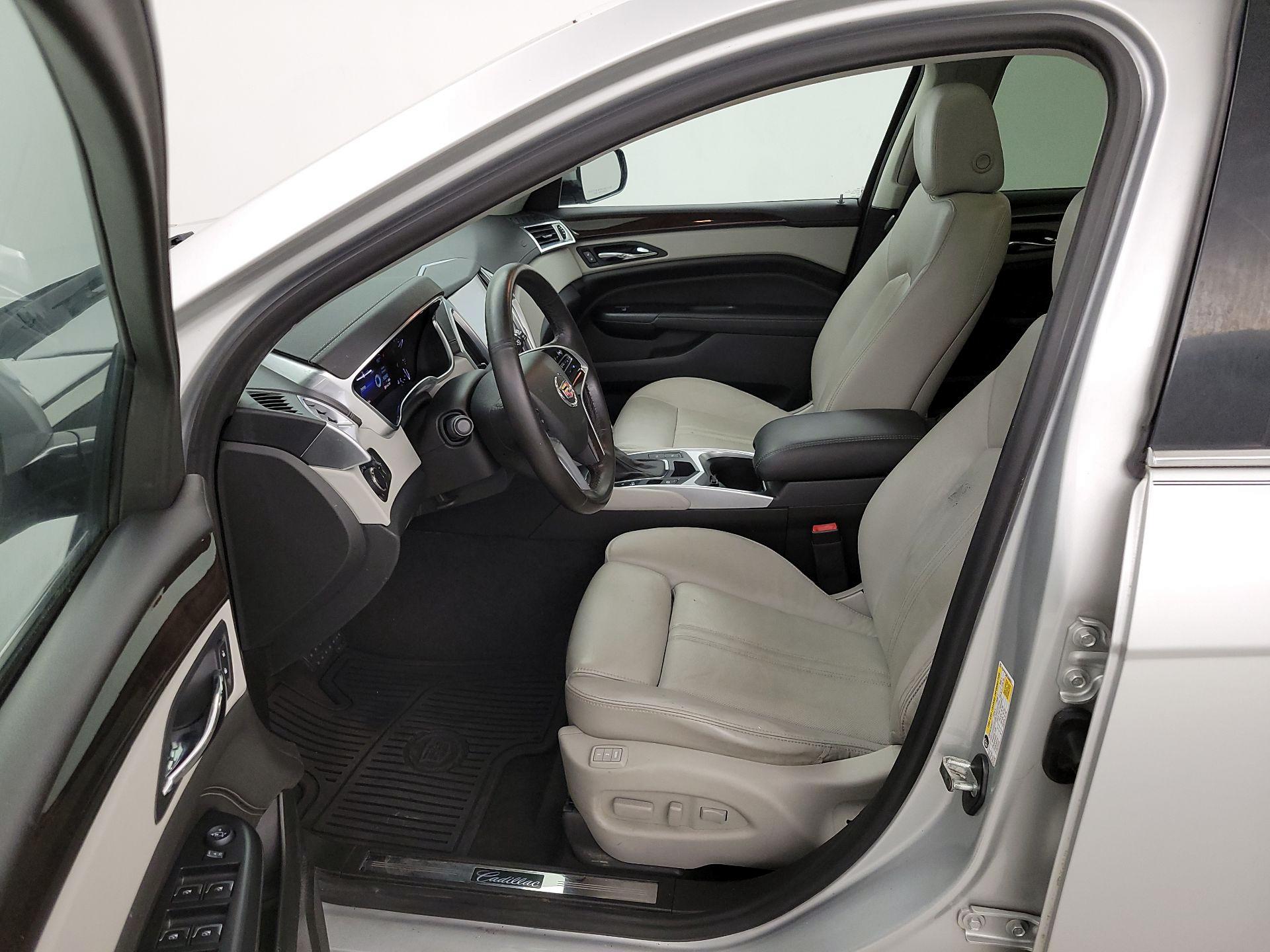 Thumbnail: 2015 Cadillac SRX - 11