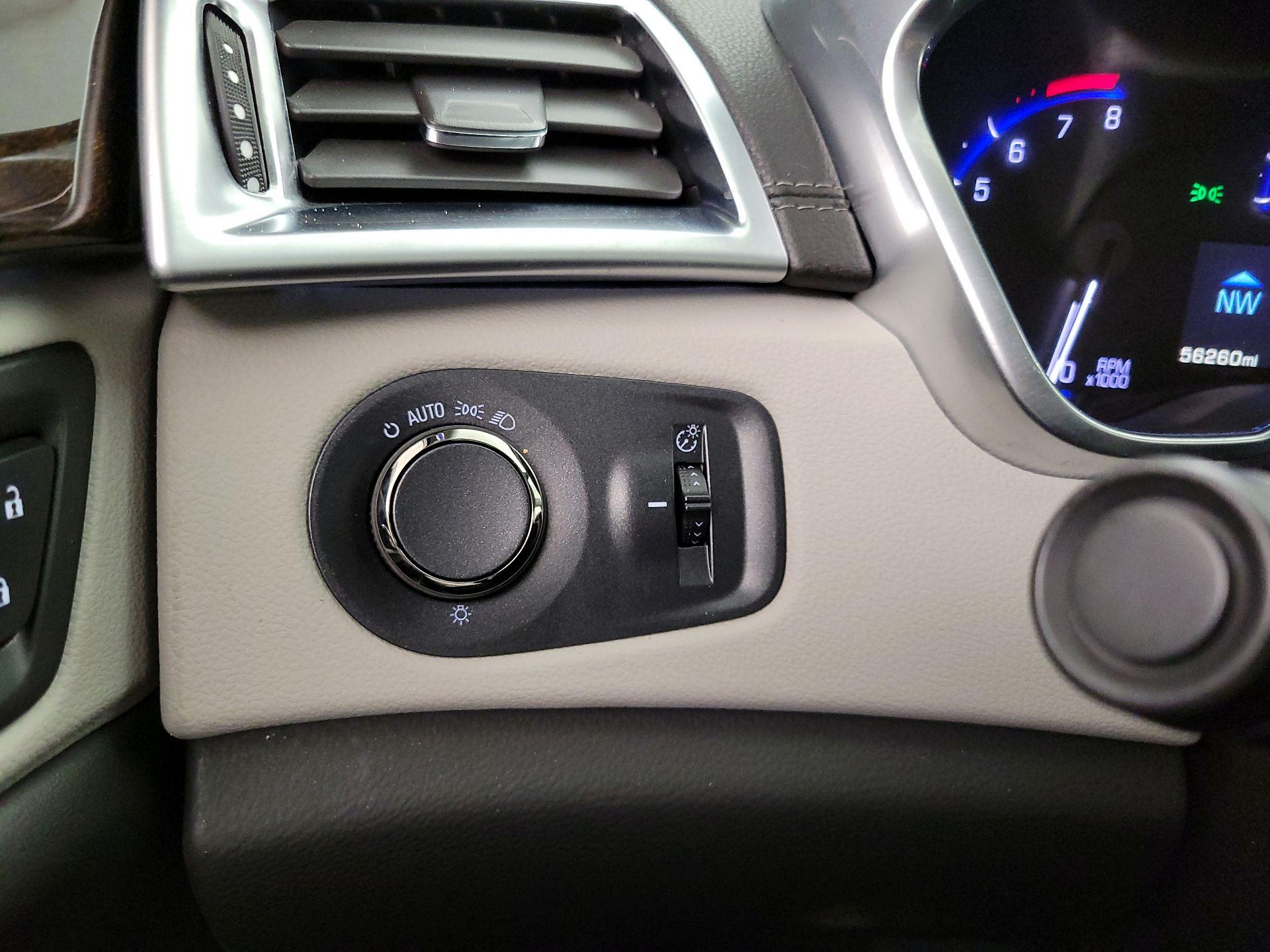 Thumbnail: 2015 Cadillac SRX - 13