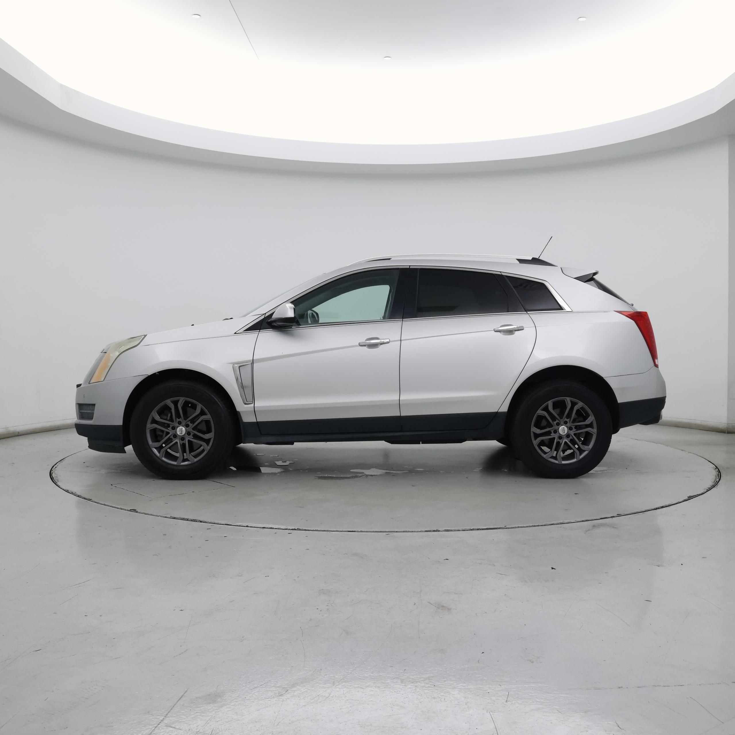 Thumbnail: 2015 Cadillac SRX - 3