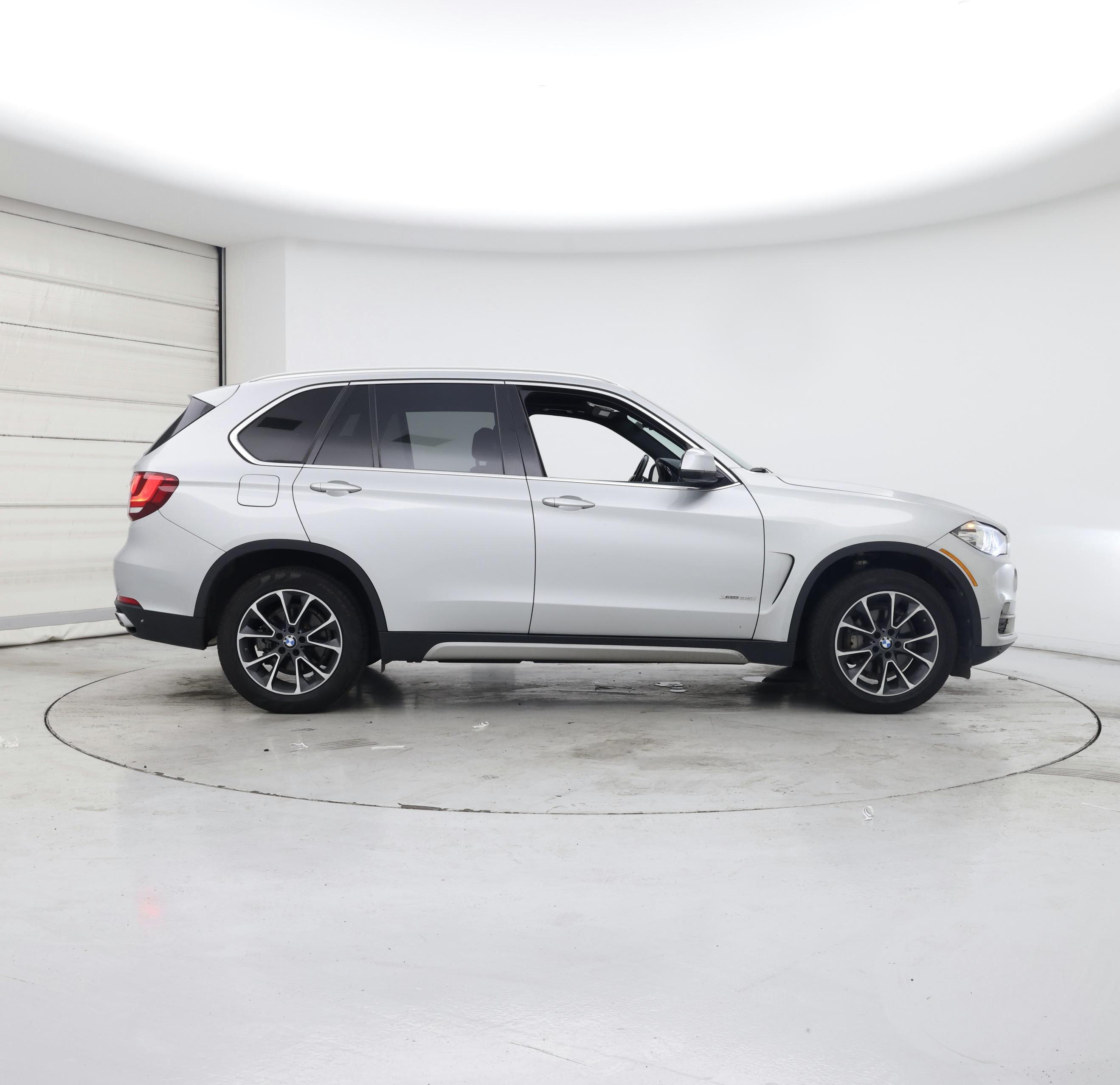 Thumbnail: 2018 BMW X5 - 7