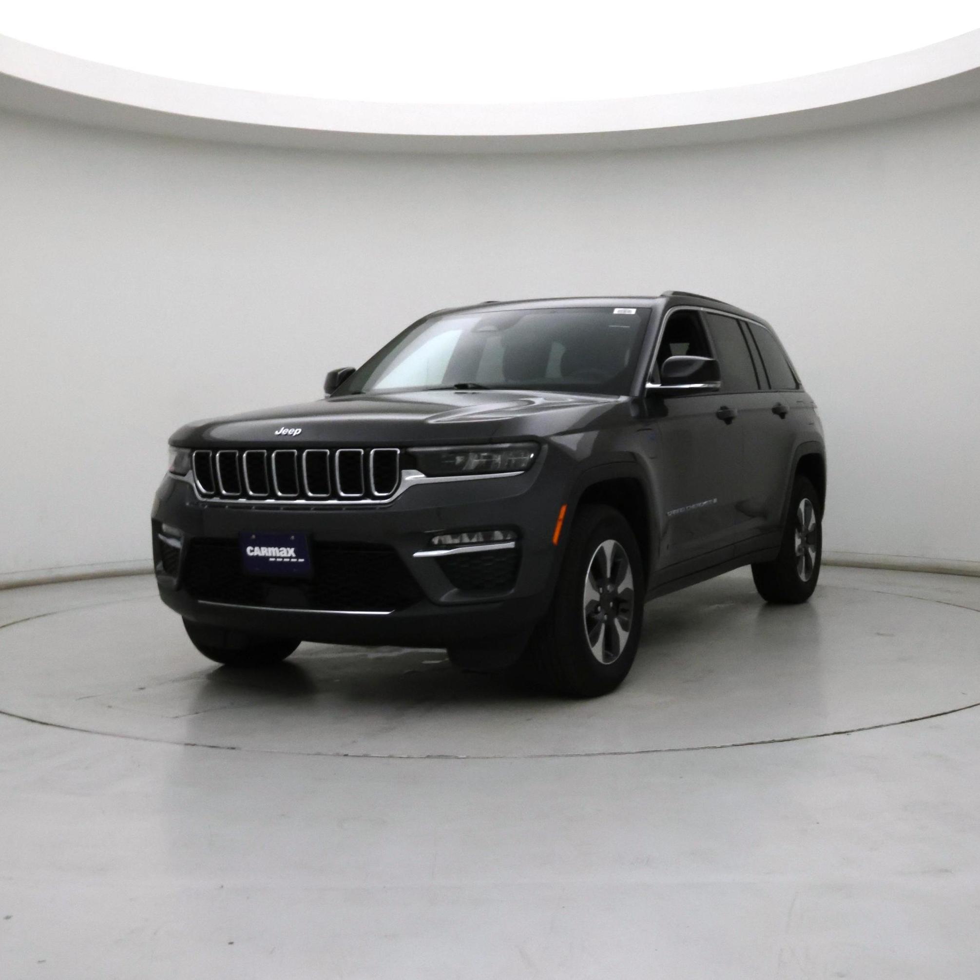 Thumbnail: 2024 Jeep Grand Cherokee - 4