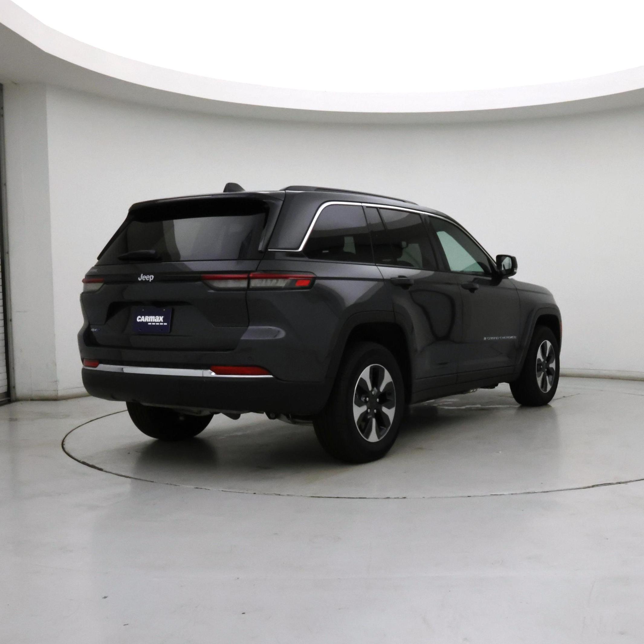 Thumbnail: 2024 Jeep Grand Cherokee - 8