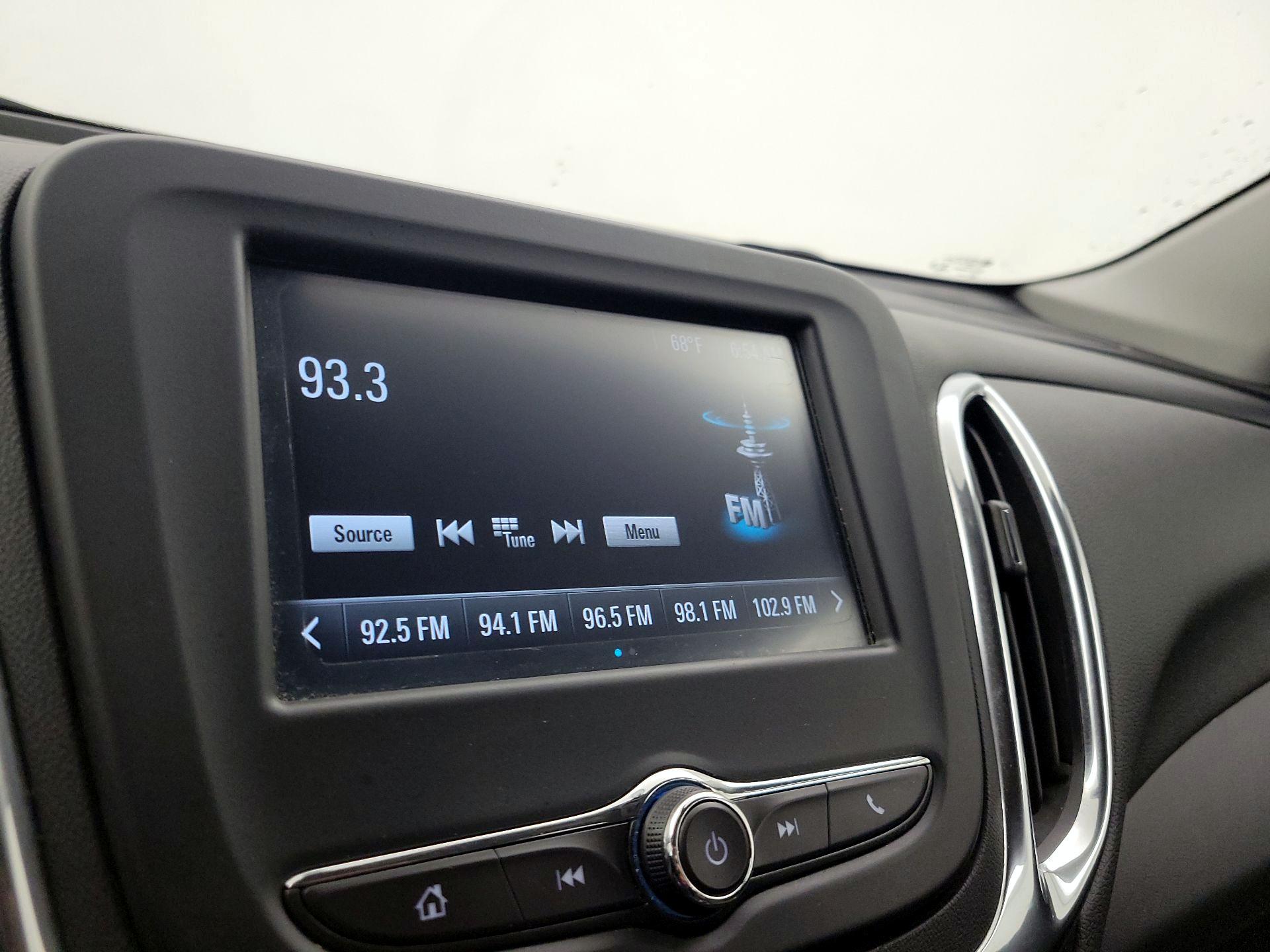 Thumbnail: 2018 Chevrolet Equinox - 15
