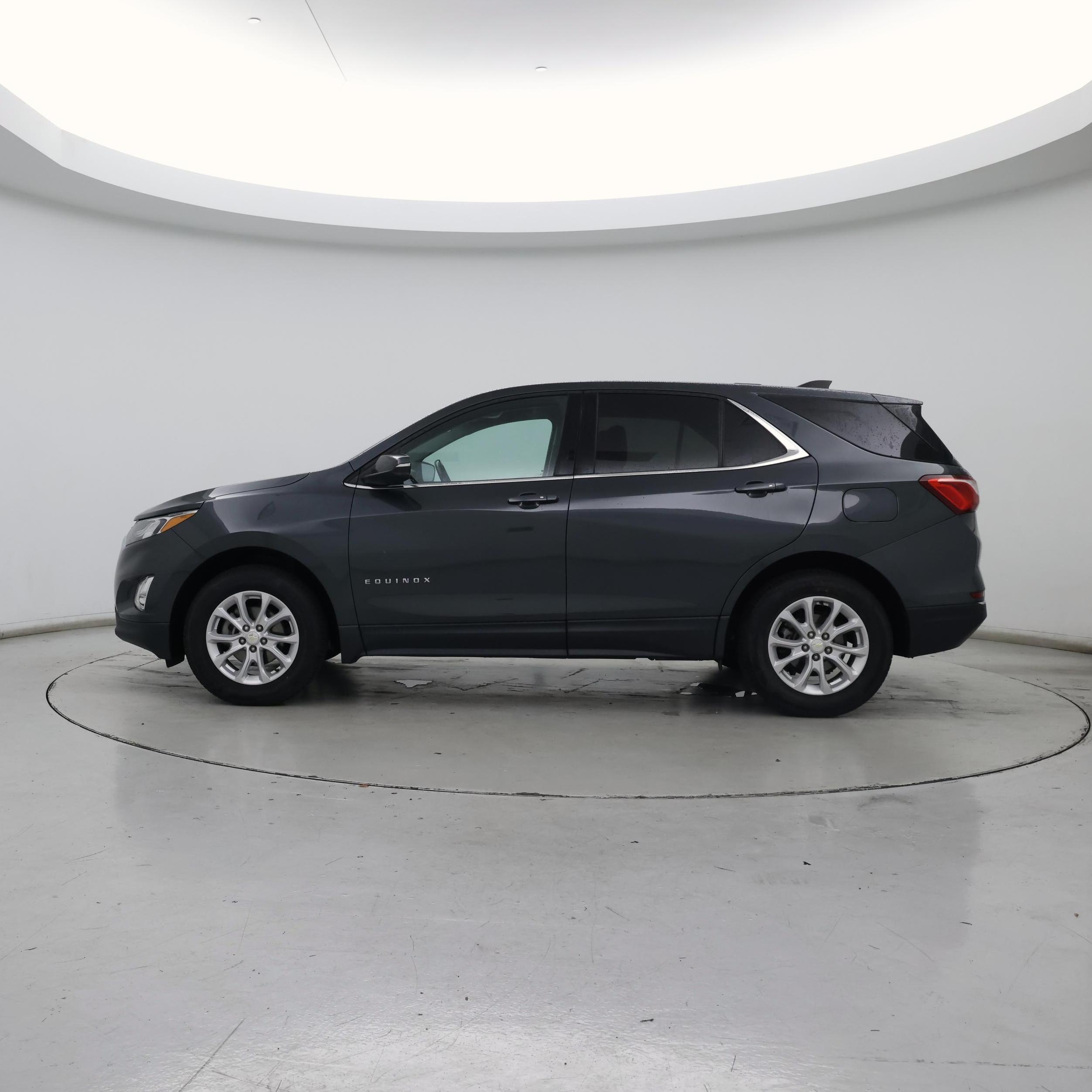 Thumbnail: 2018 Chevrolet Equinox - 3