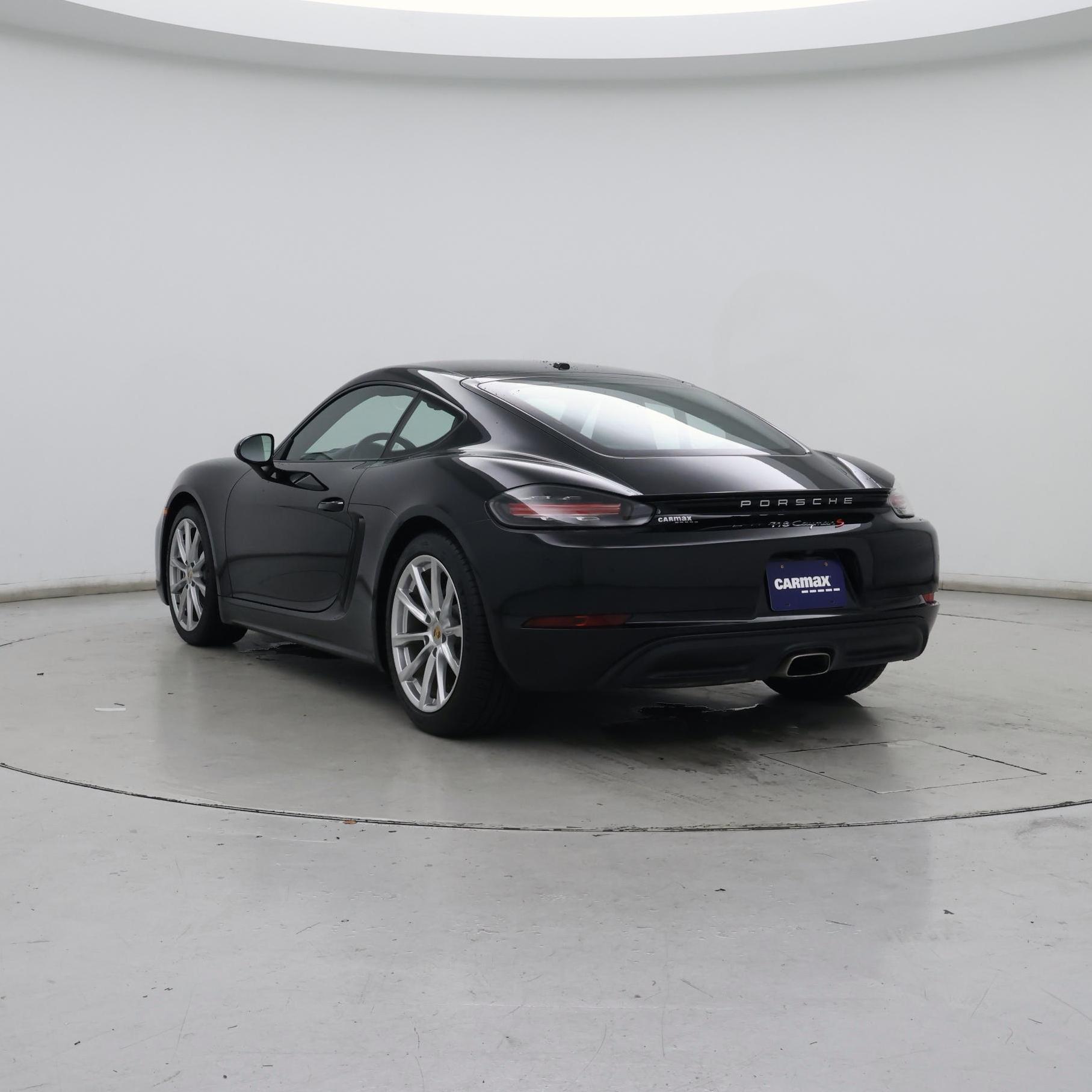 Thumbnail: 2018 Porsche 718 Cayman - 2