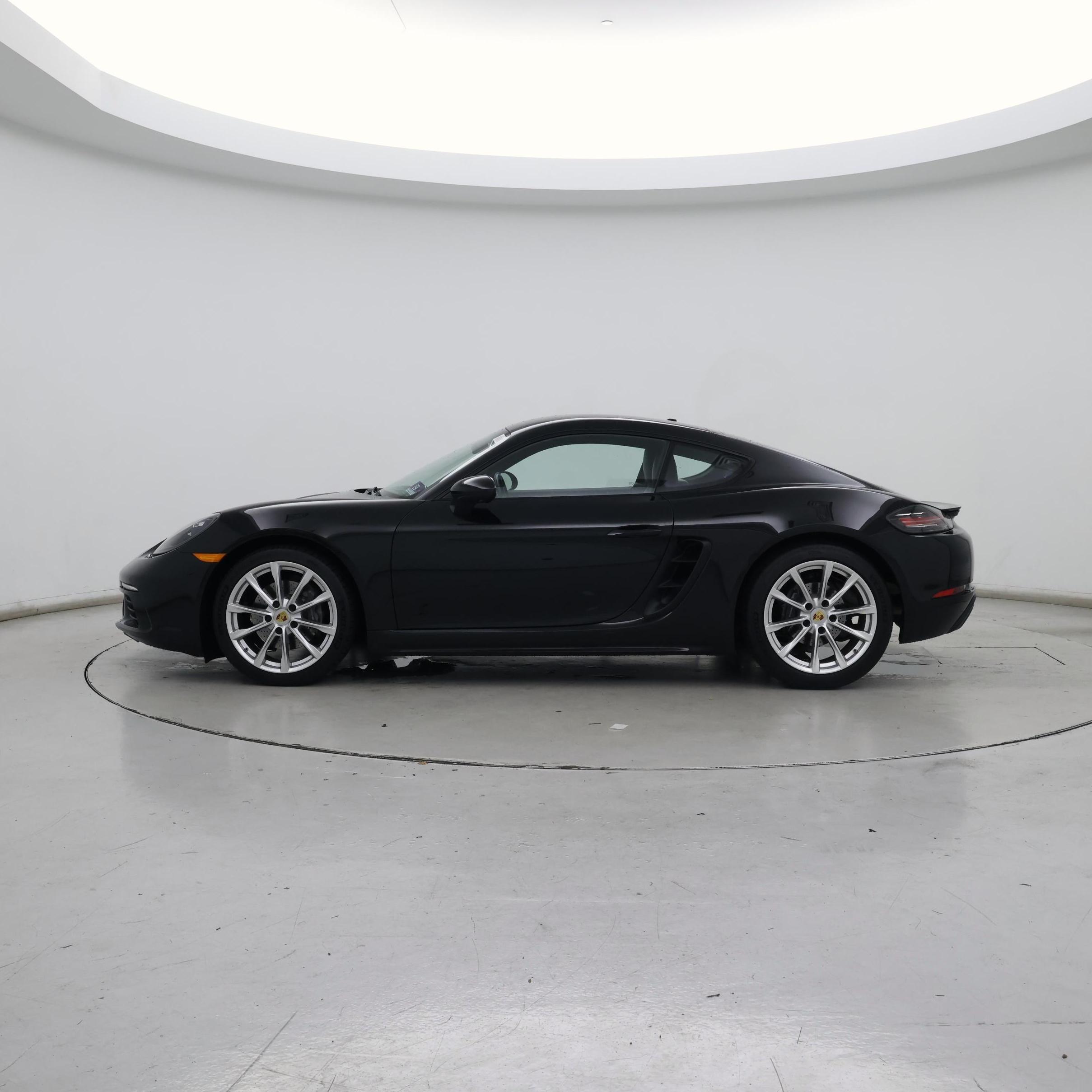Thumbnail: 2018 Porsche 718 Cayman - 3