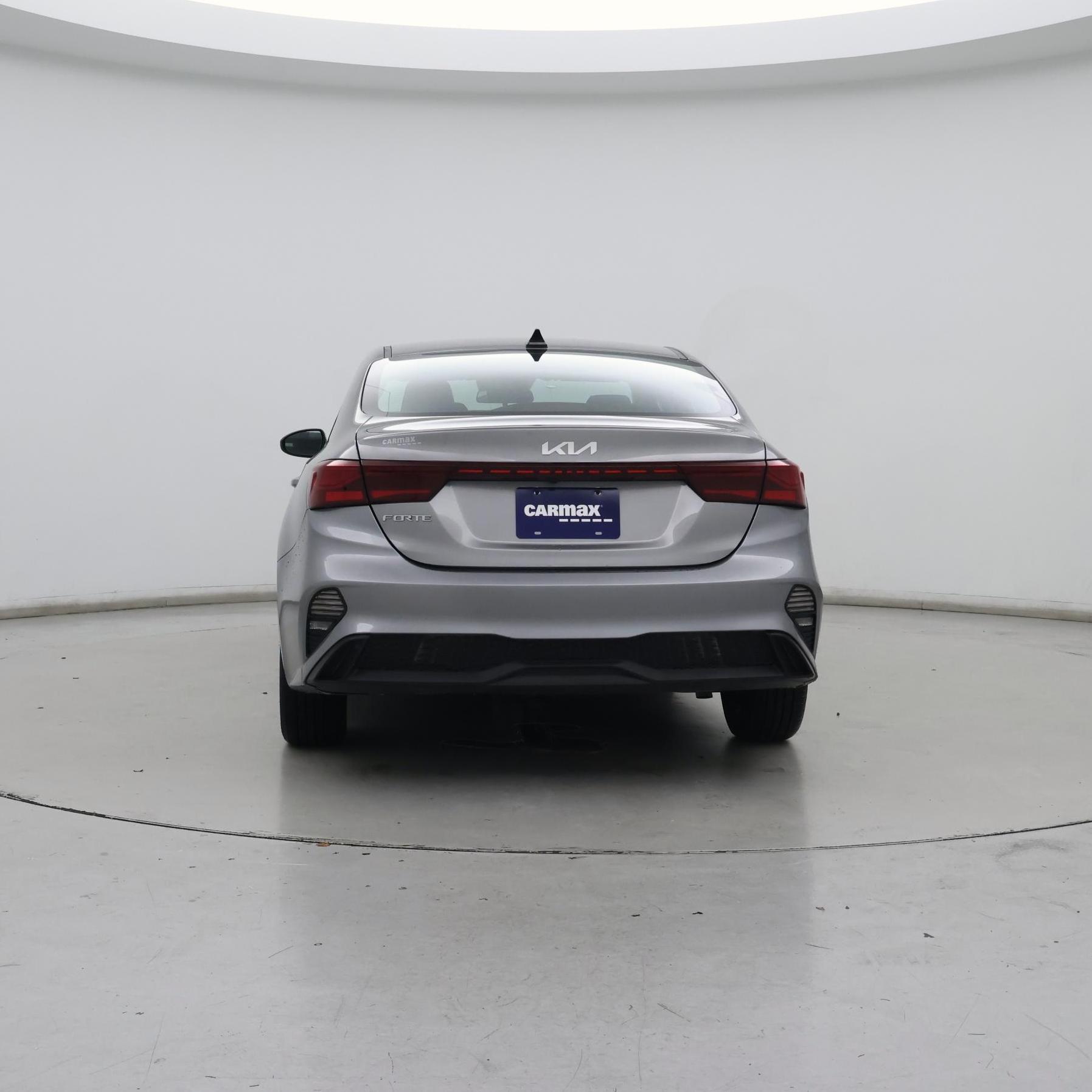 Thumbnail: 2023 Kia Forte - 6