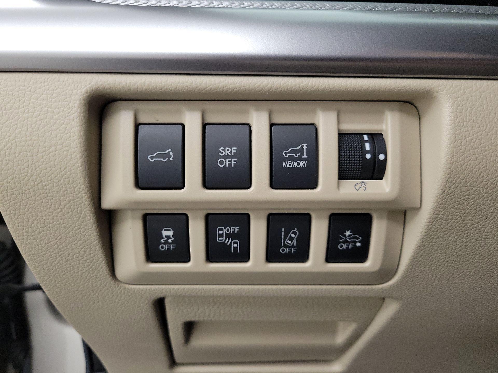 Thumbnail: 2015 Subaru Outback - 13