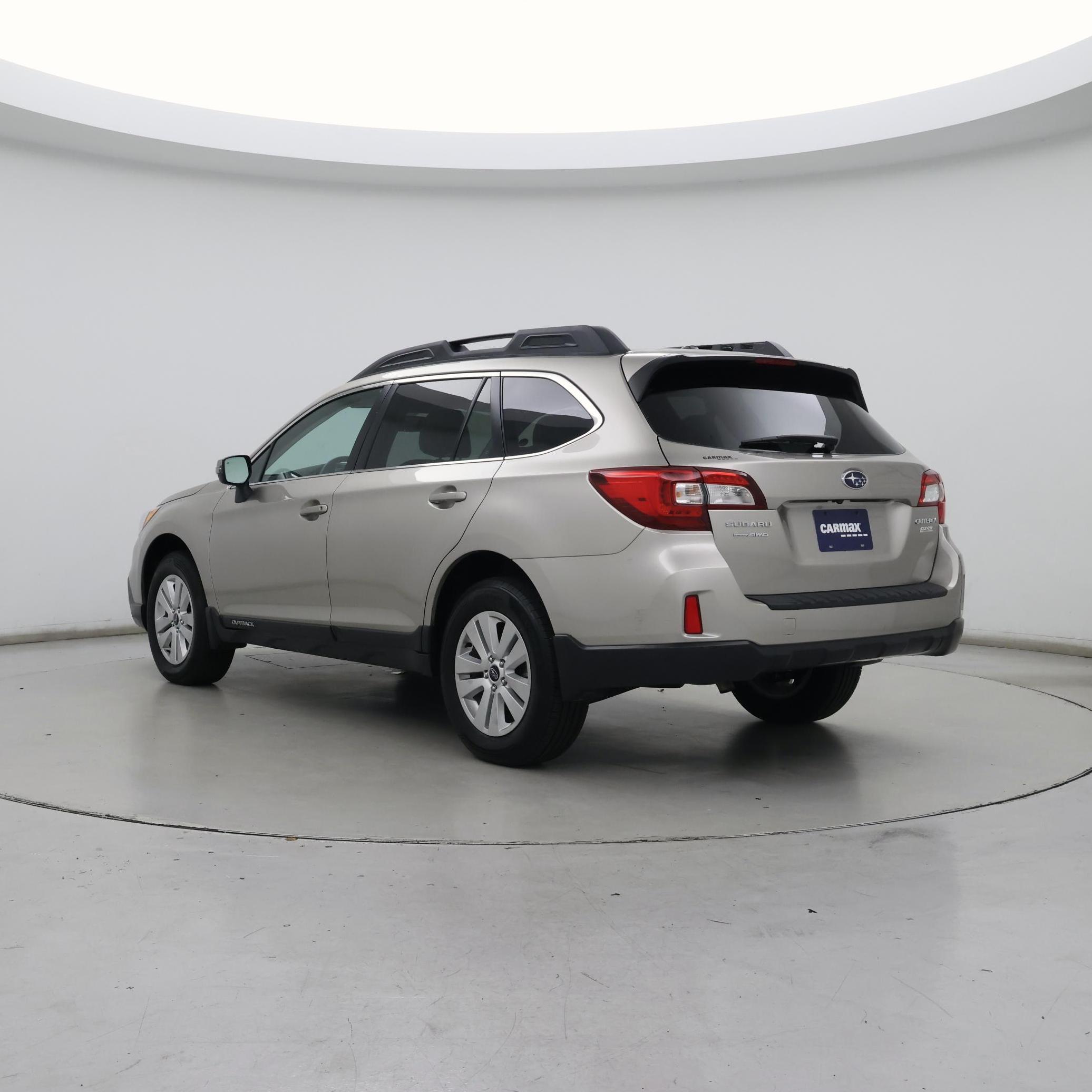 Thumbnail: 2015 Subaru Outback - 2