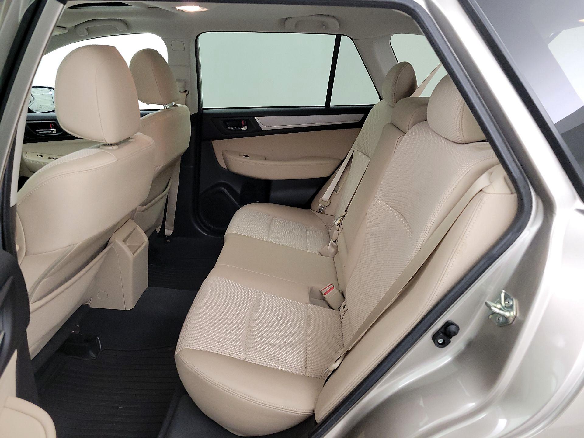 Thumbnail: 2015 Subaru Outback - 20
