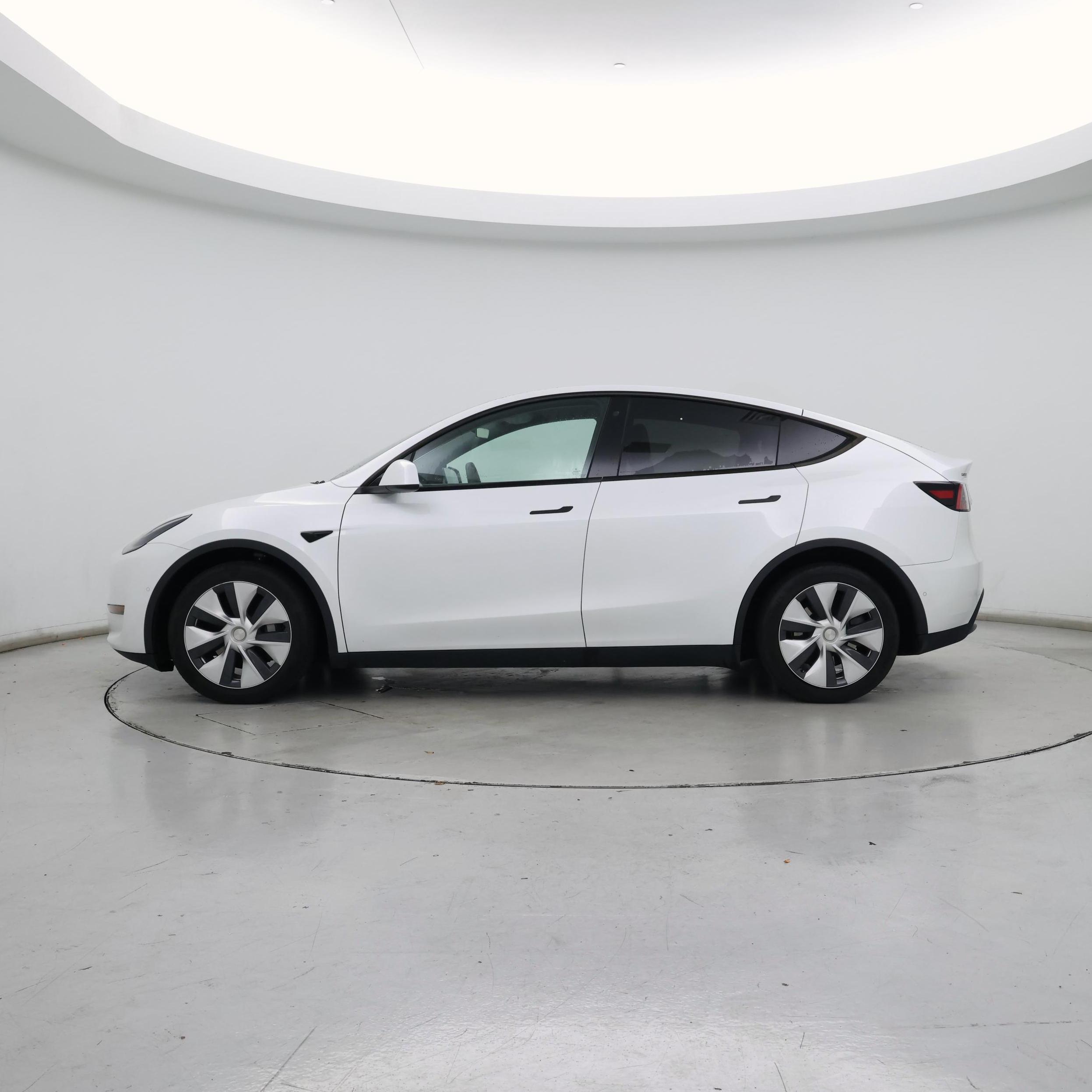 Thumbnail: 2020 Tesla Model Y - 3