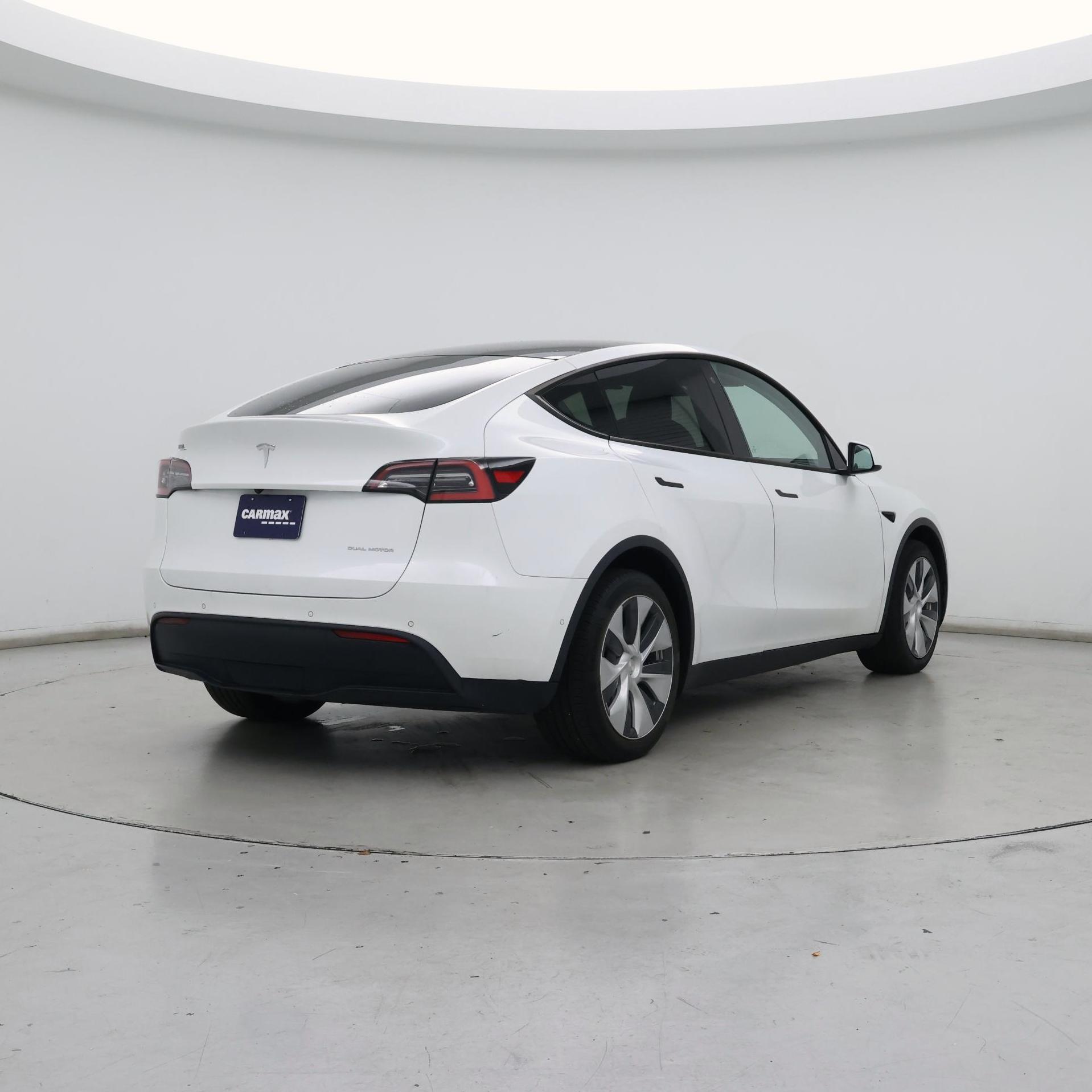 Thumbnail: 2020 Tesla Model Y - 8
