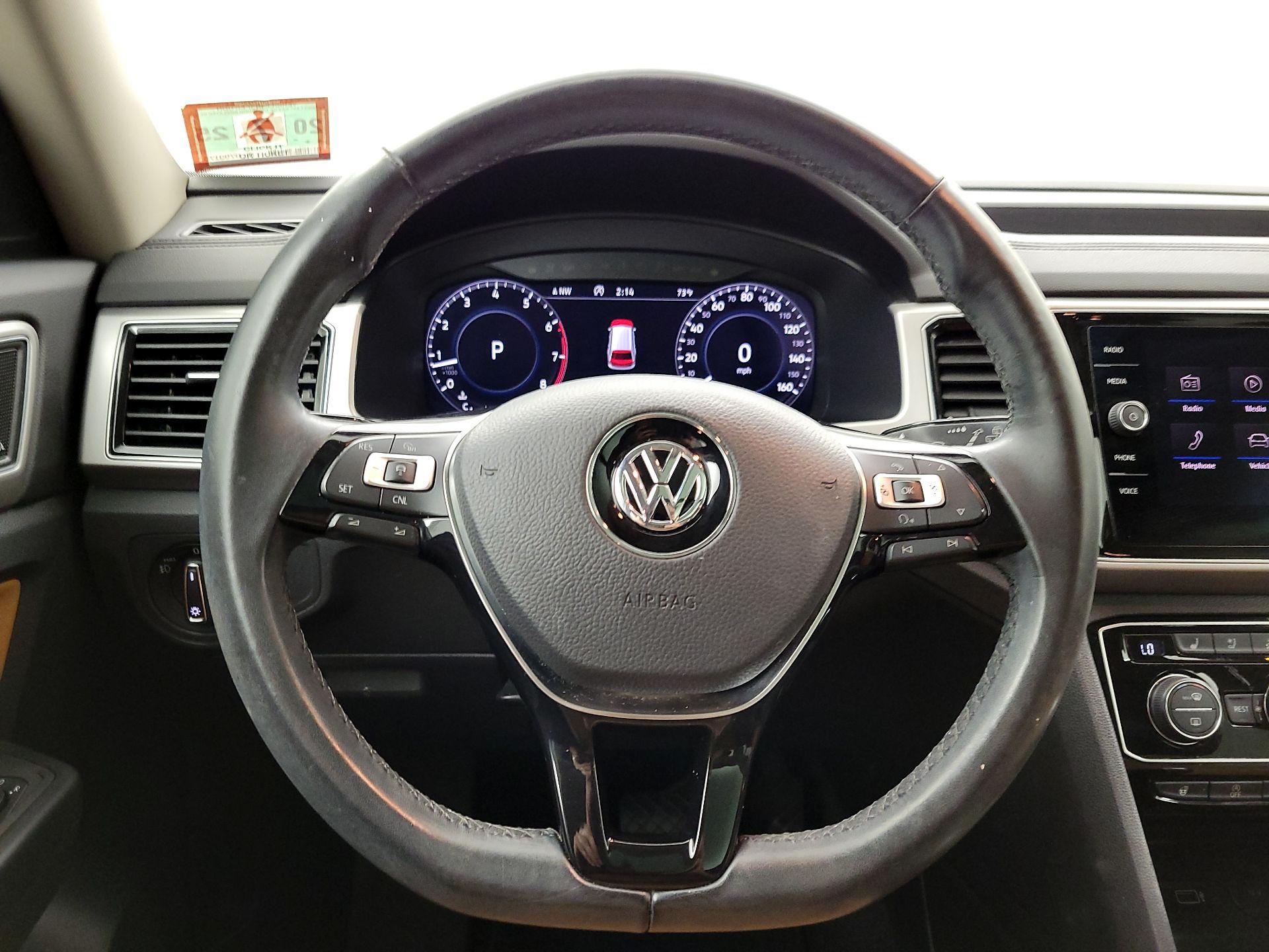 Thumbnail: 2018 Volkswagen Atlas - 10