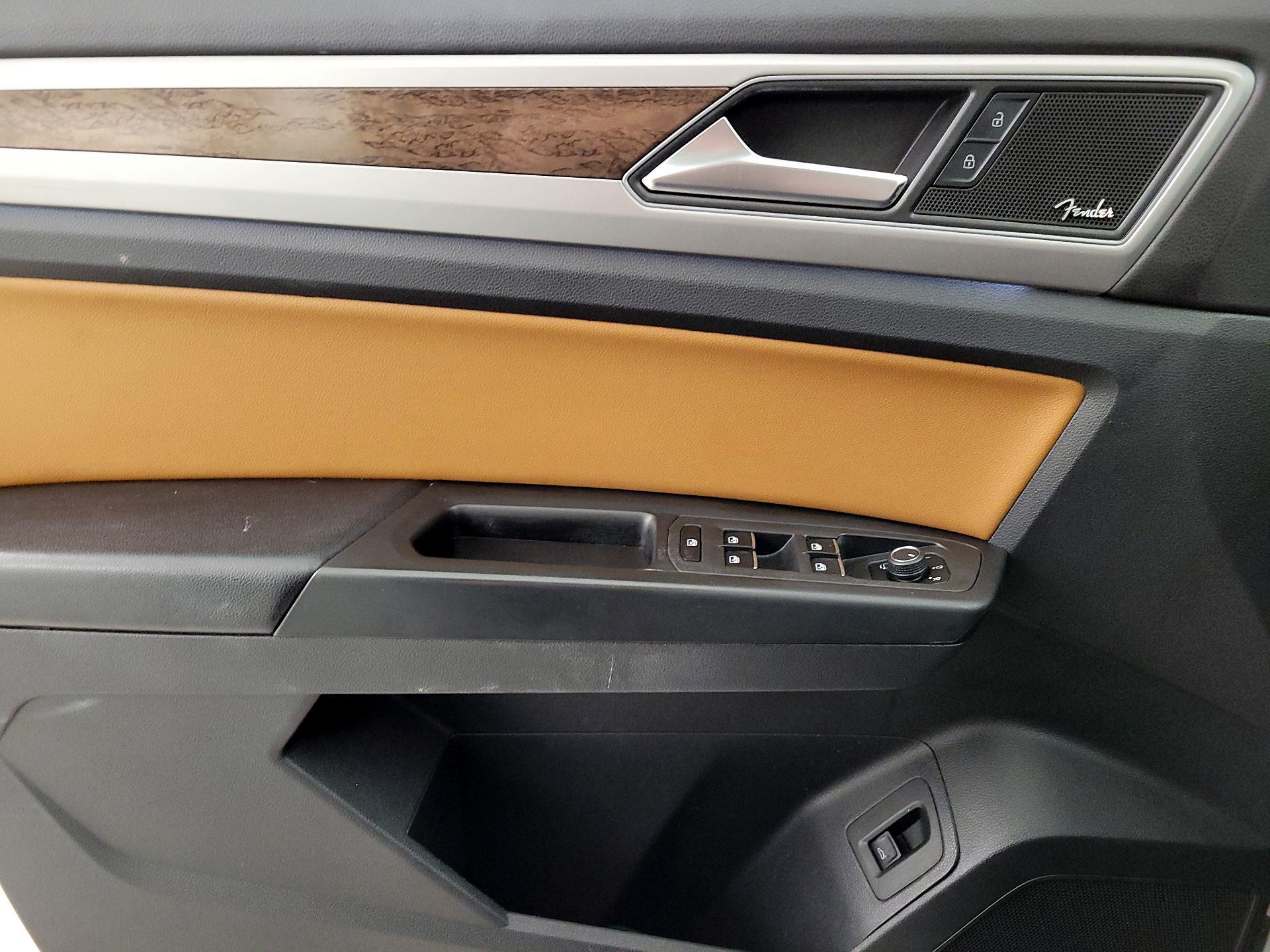 Thumbnail: 2018 Volkswagen Atlas - 12