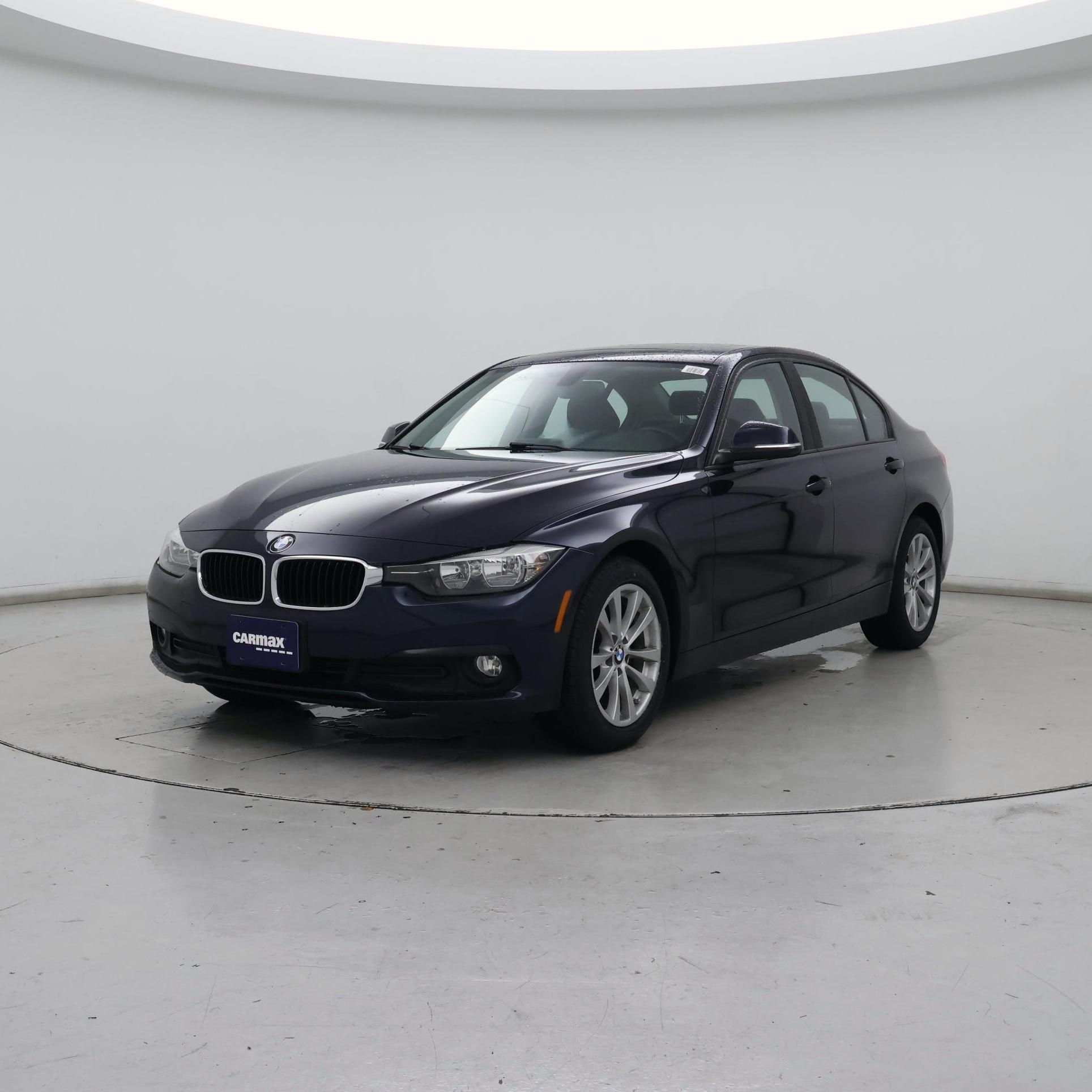 Thumbnail: 2017 BMW 3 Series - 4