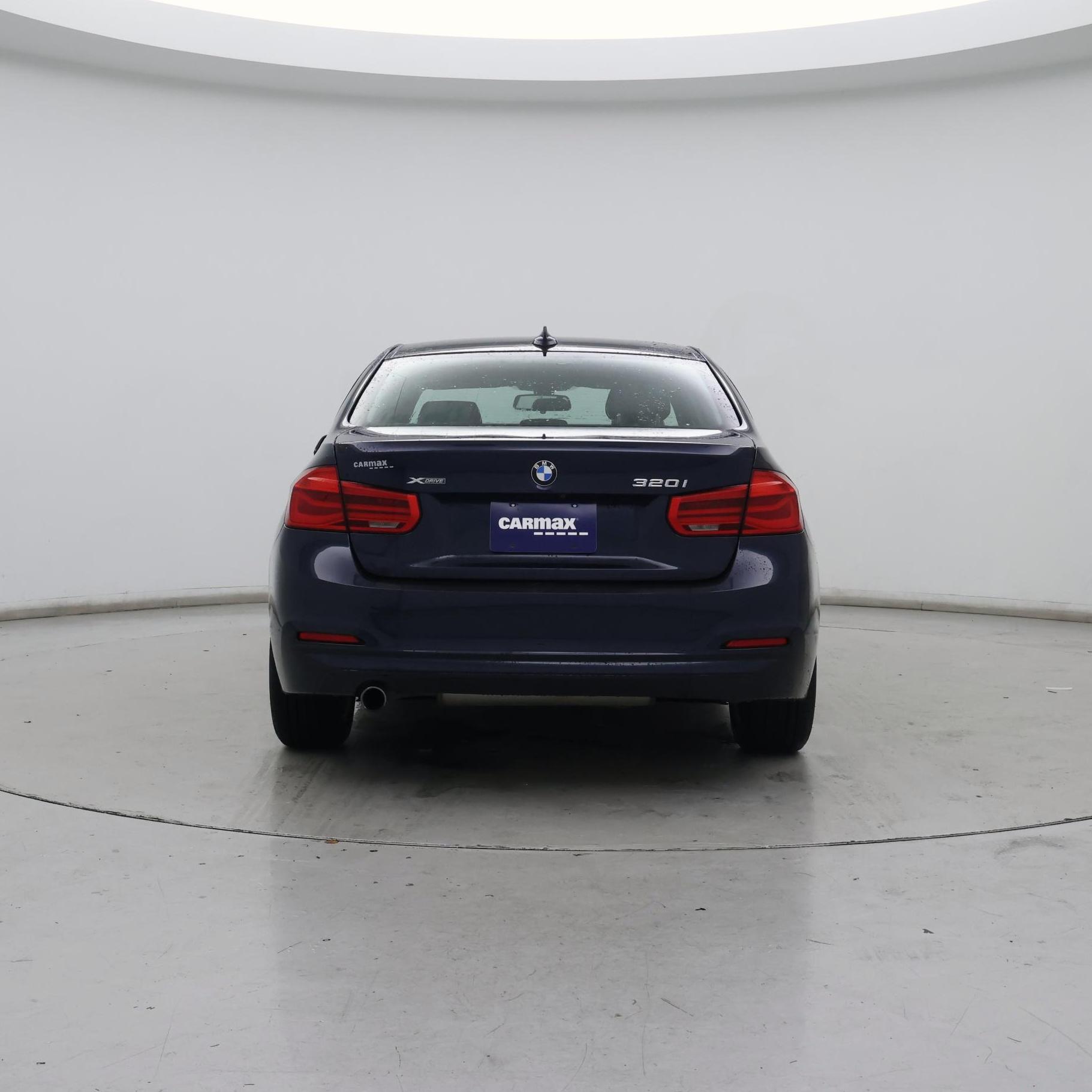Thumbnail: 2017 BMW 3 Series - 6