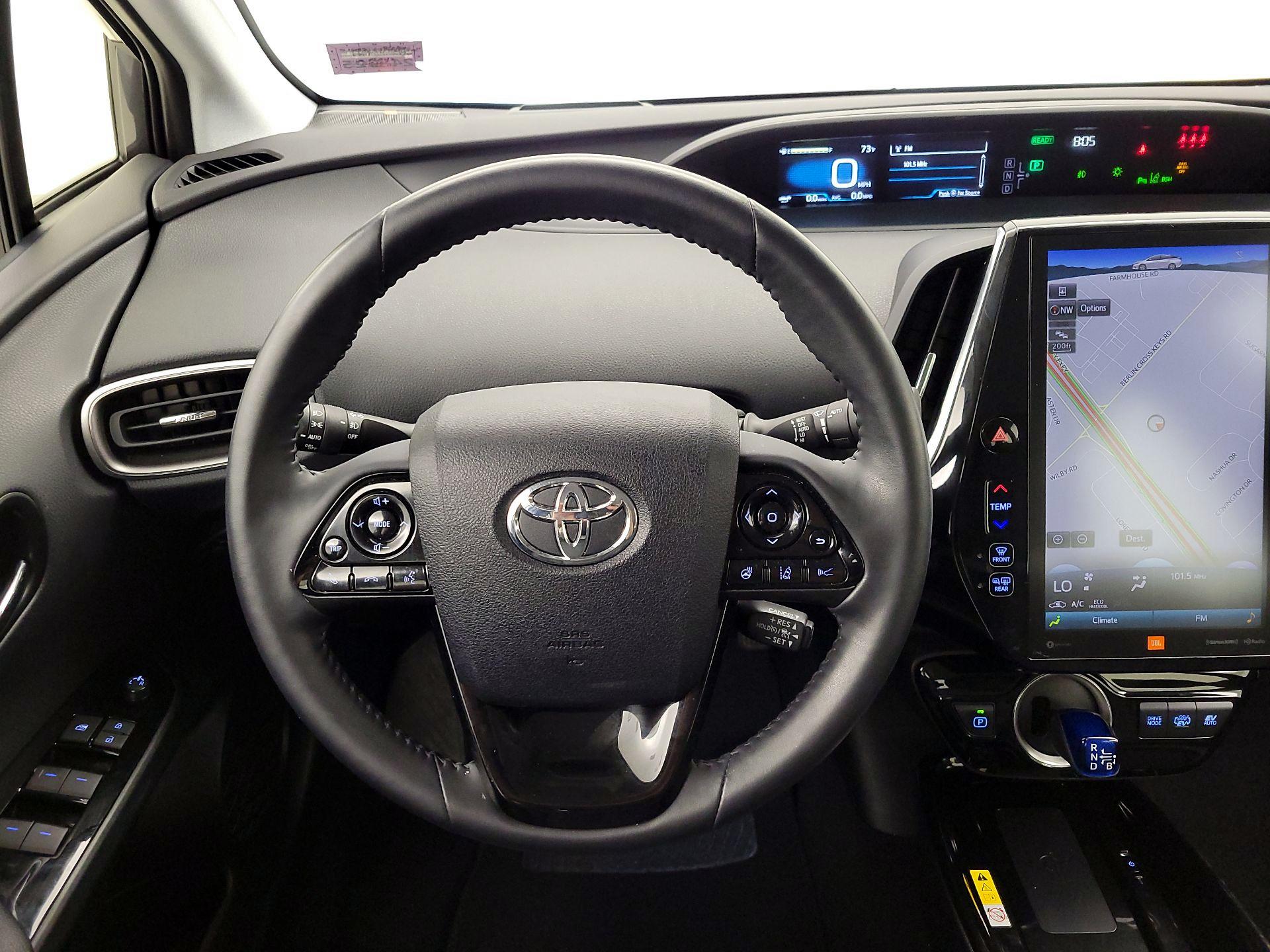 Thumbnail: 2020 Toyota Prius Prime - 10