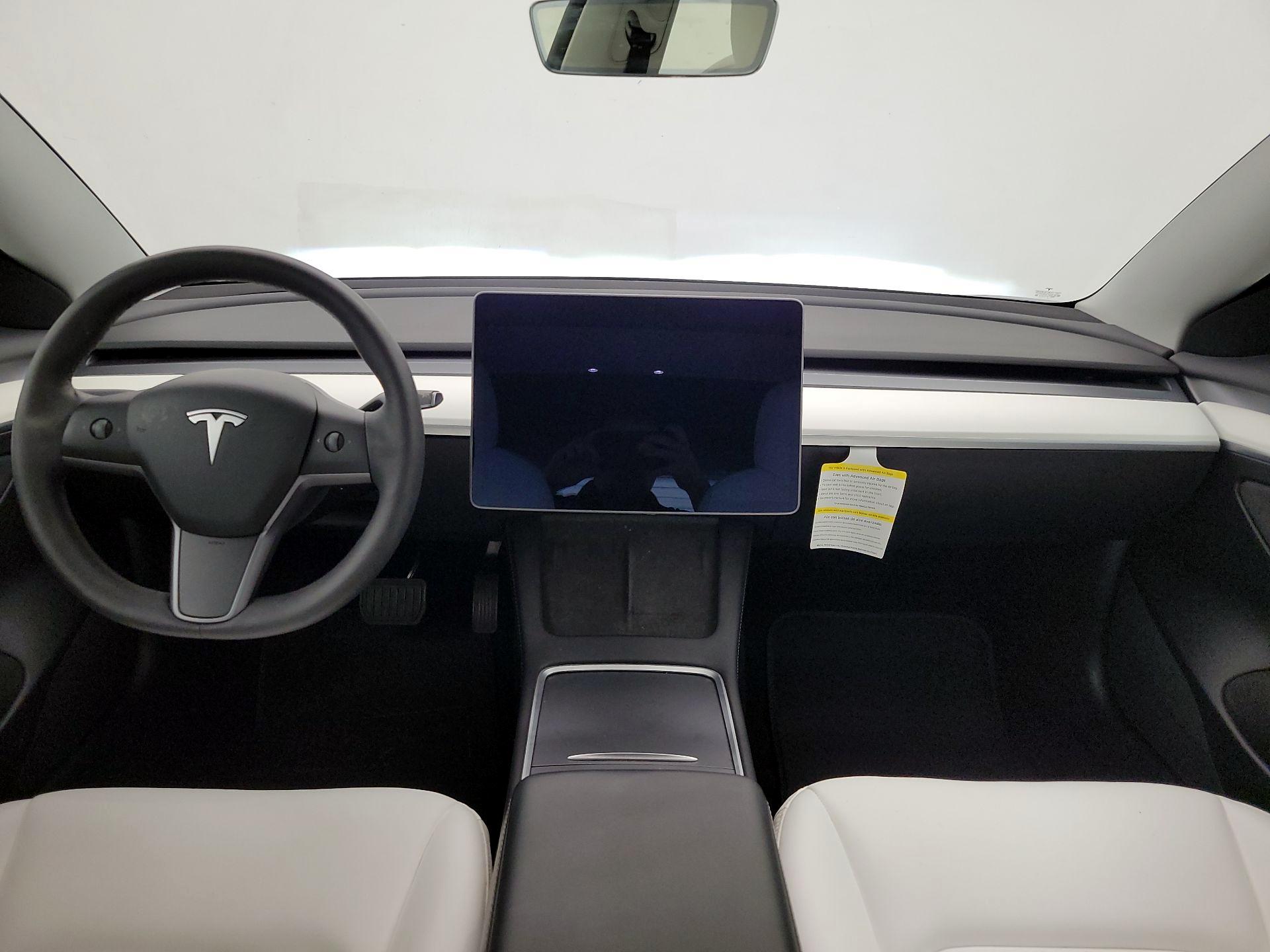 Thumbnail: 2021 Tesla Model 3 - 9