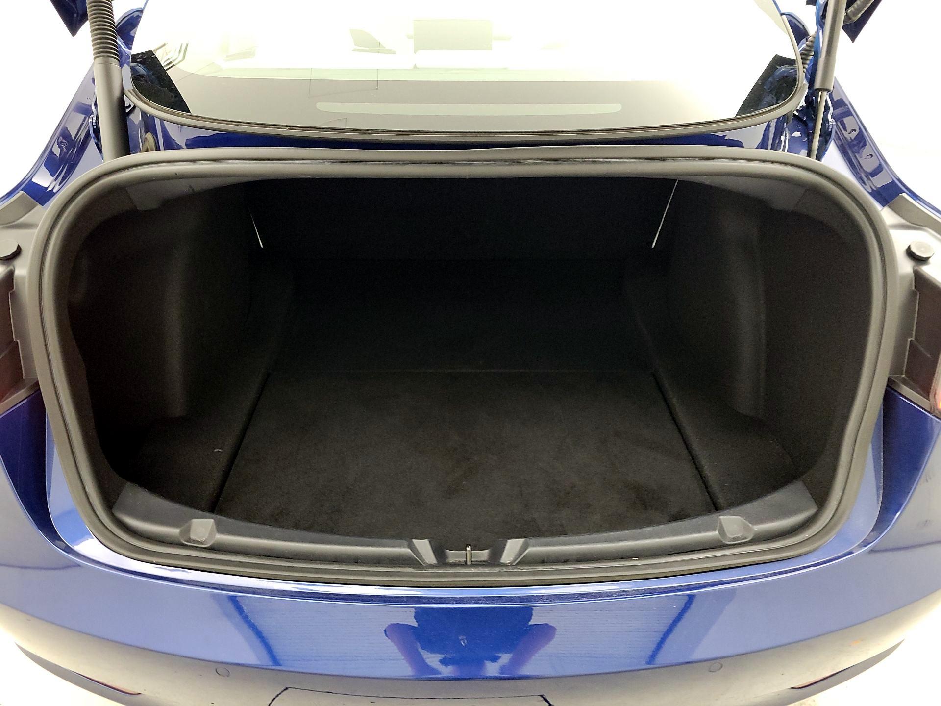 Thumbnail: 2021 Tesla Model 3 - 19