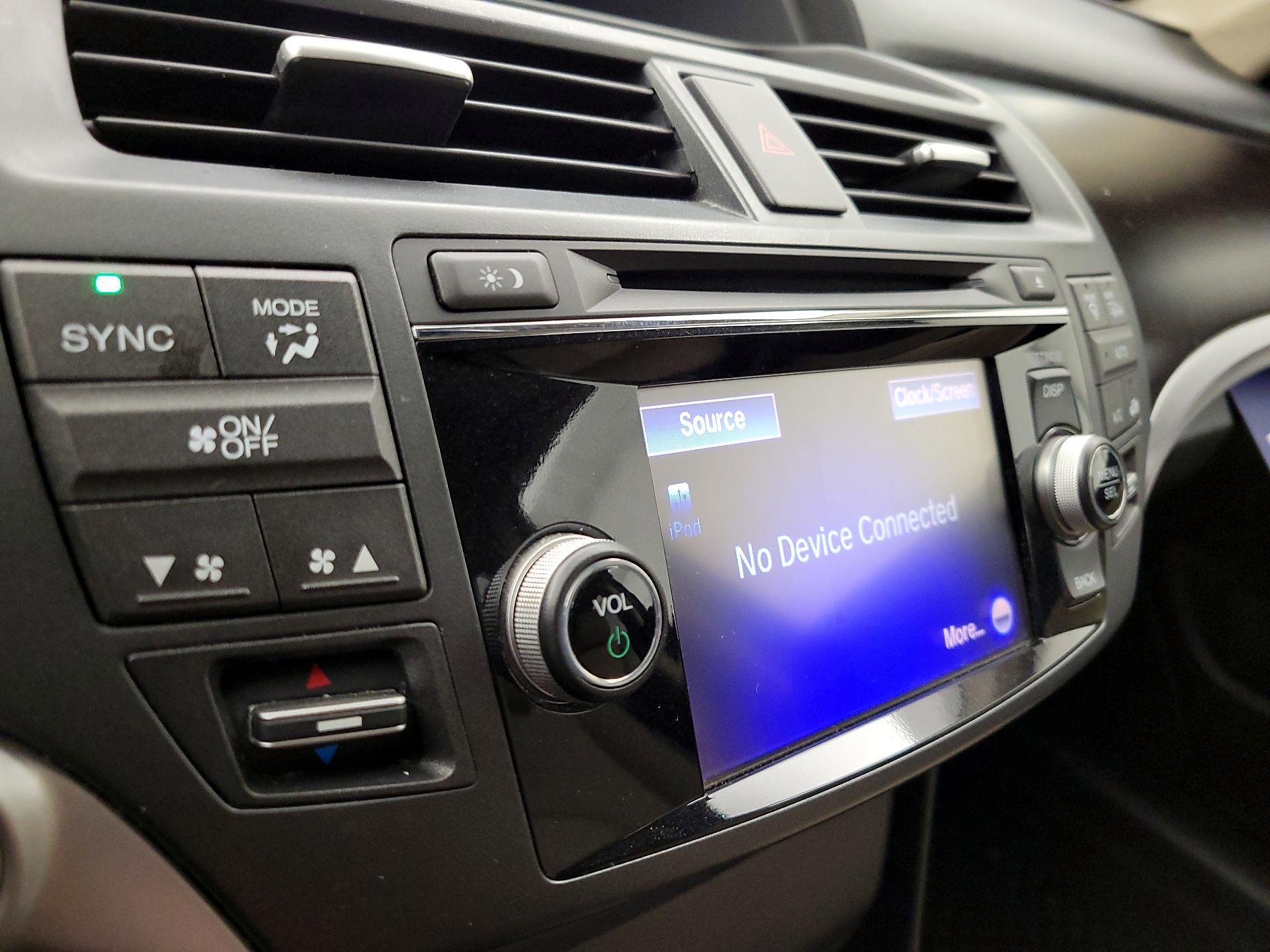 Thumbnail: 2014 Honda Accord Crosstour - 16