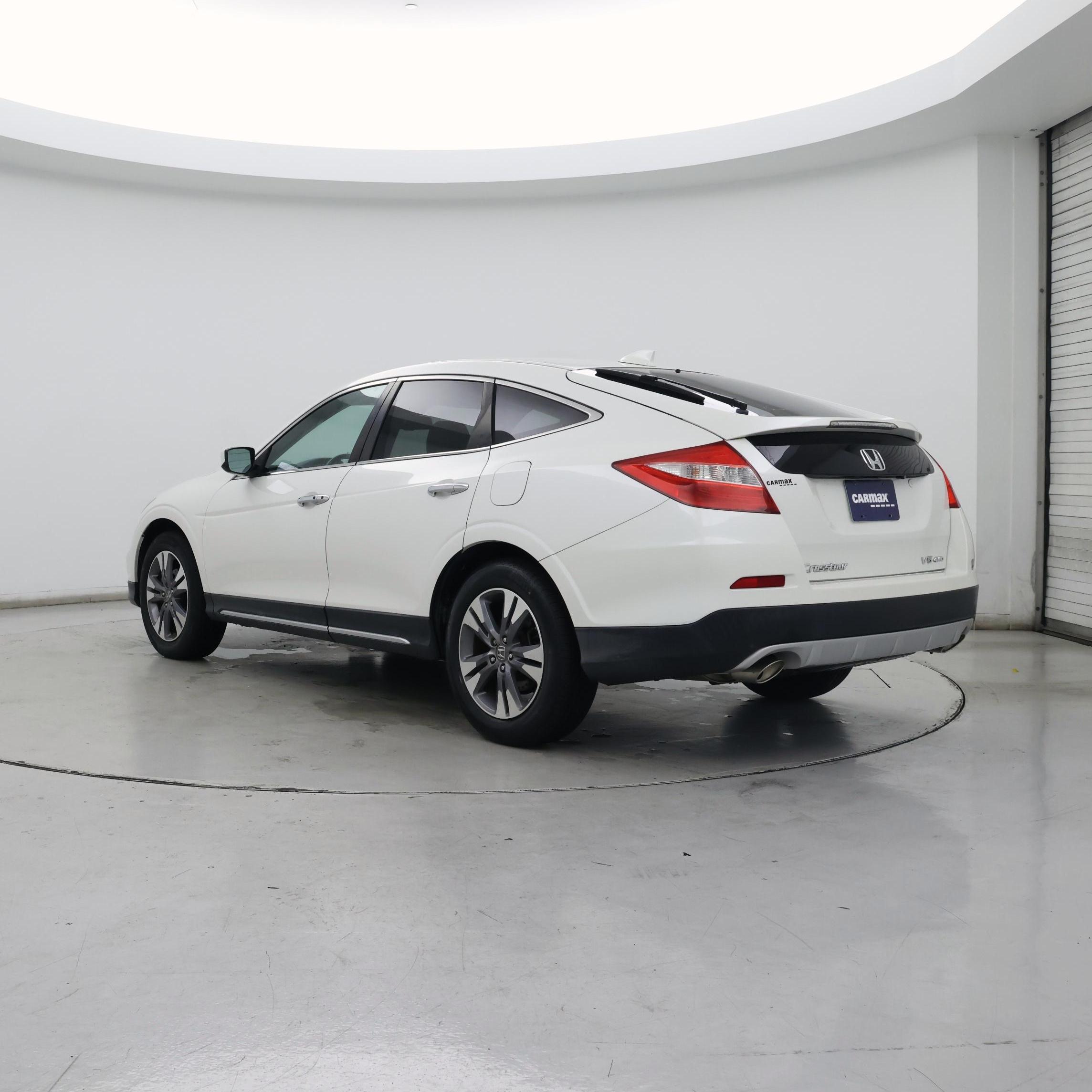 Thumbnail: 2014 Honda Accord Crosstour - 2