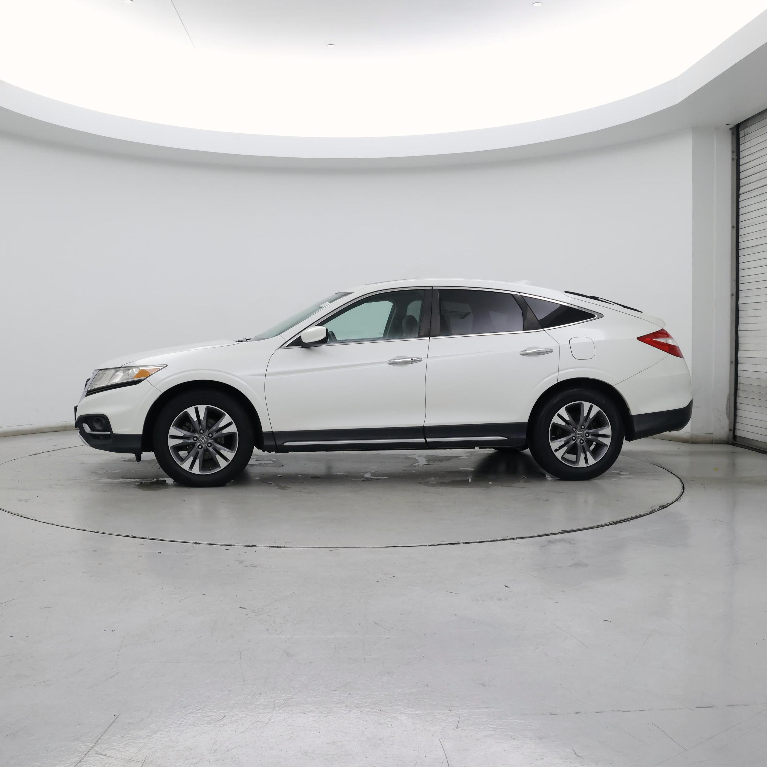 Thumbnail: 2014 Honda Accord Crosstour - 3