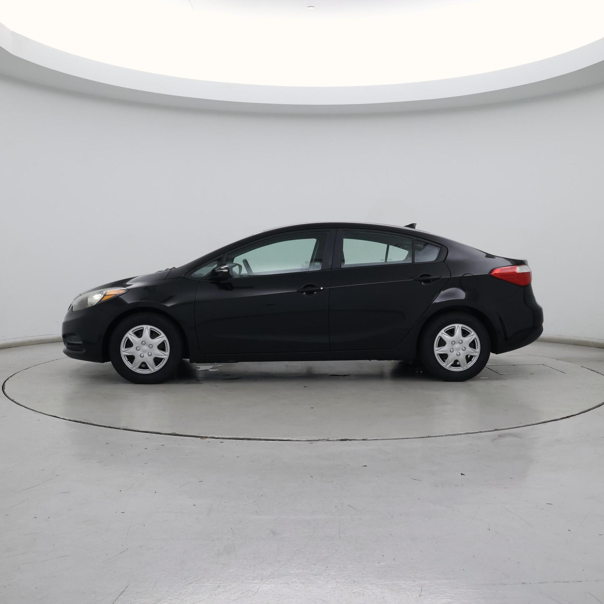Thumbnail: 2015 Kia Forte - 3