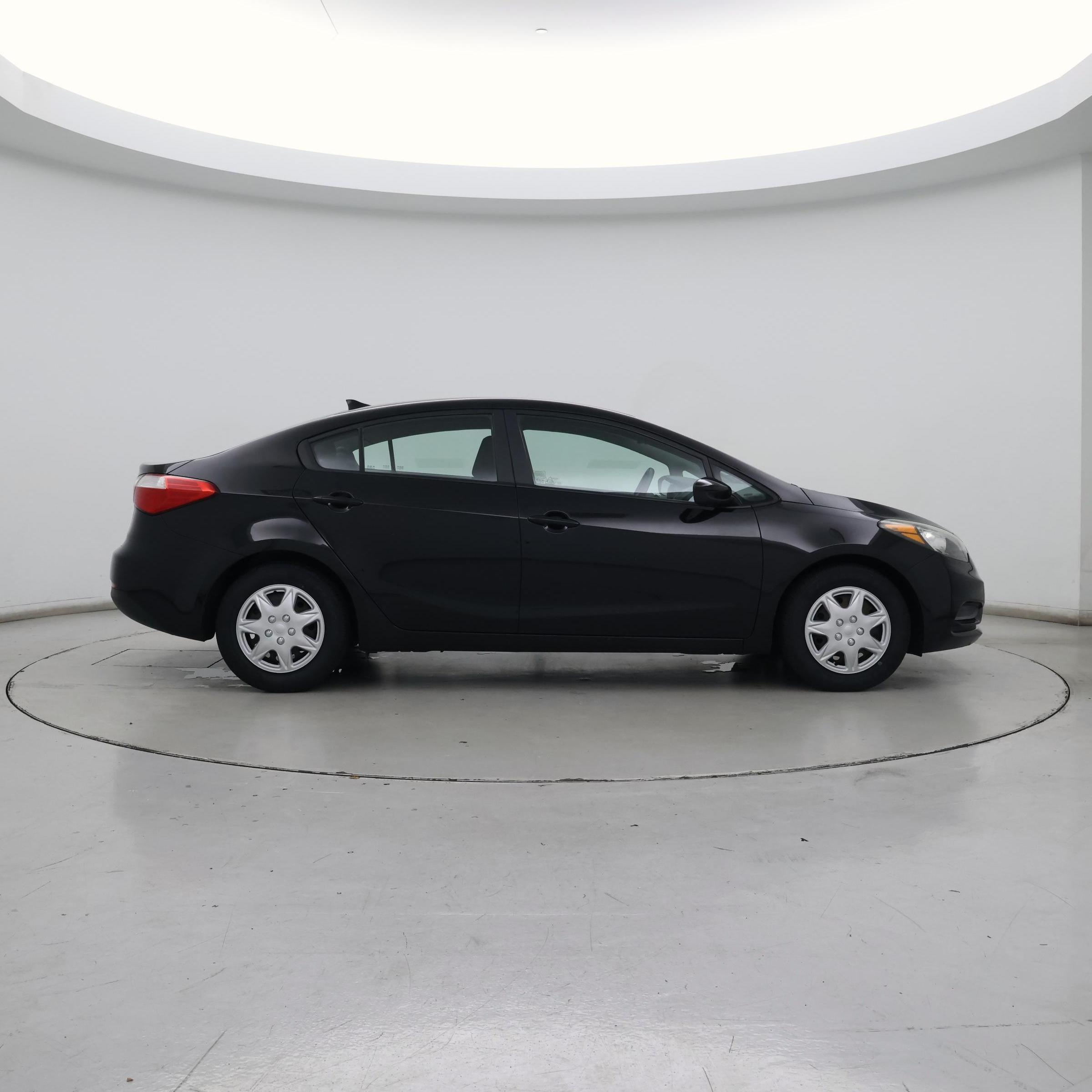 Thumbnail: 2015 Kia Forte - 7