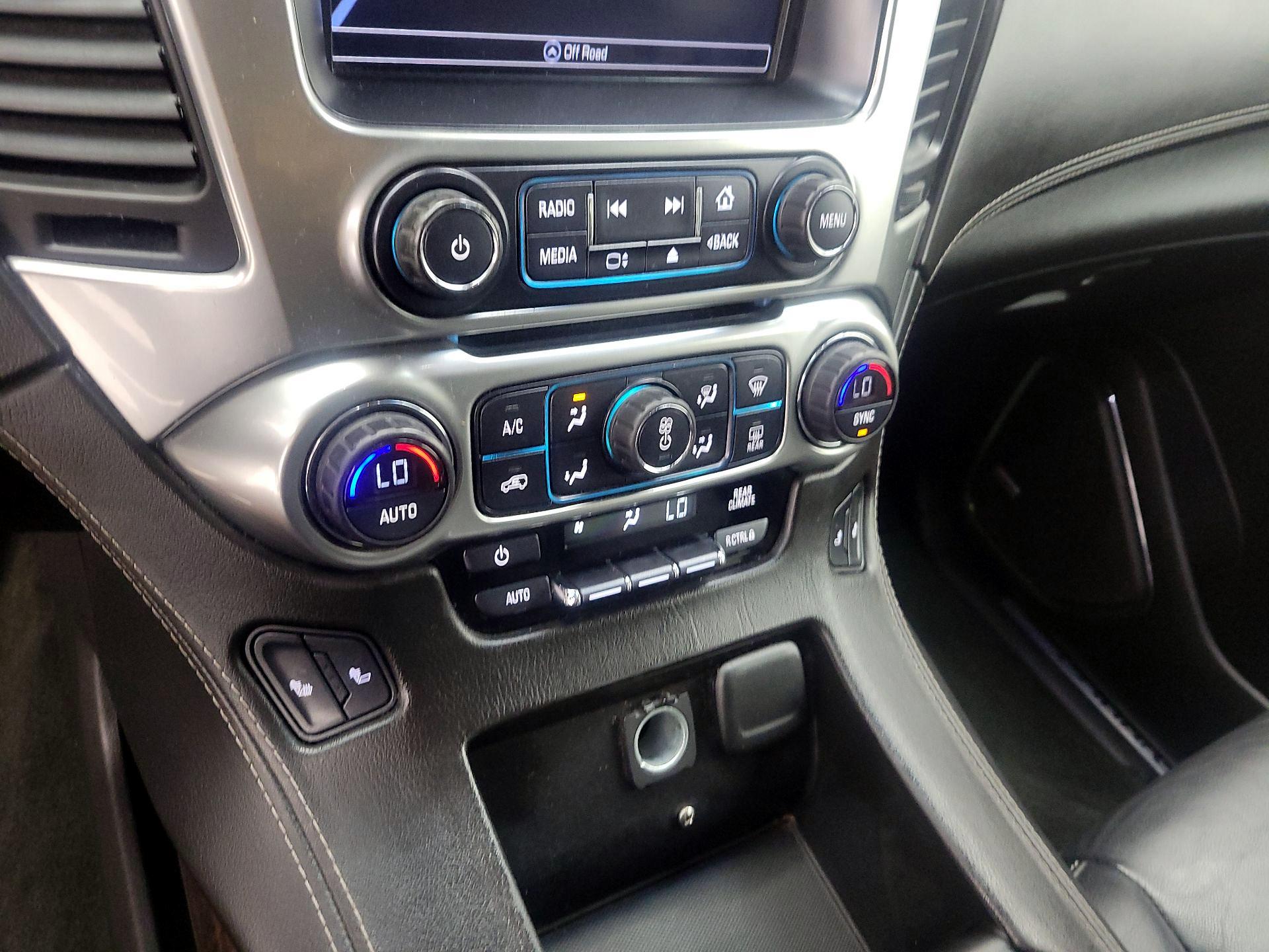 Thumbnail: 2016 Chevrolet Tahoe - 16