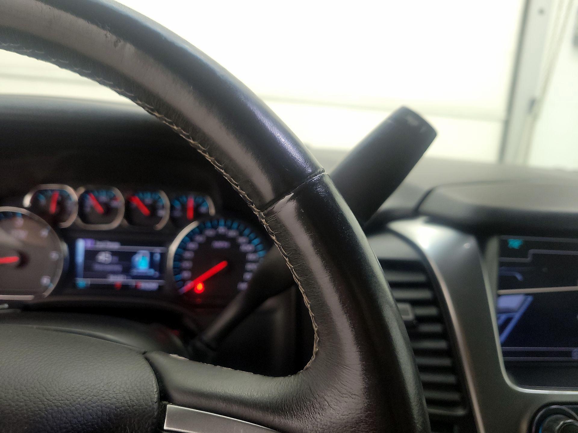 Thumbnail: 2016 Chevrolet Tahoe - 17