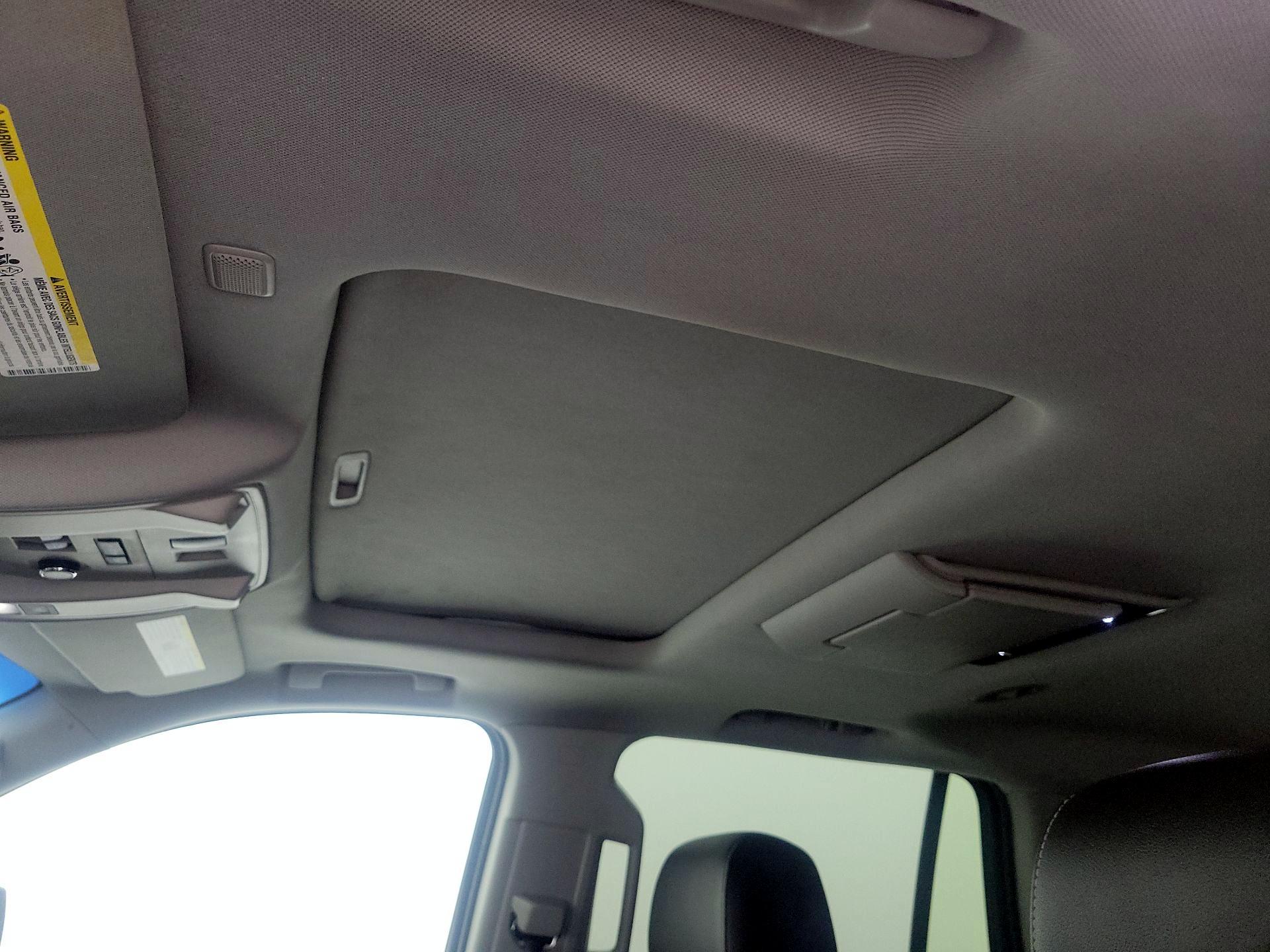 Thumbnail: 2016 Chevrolet Tahoe - 19