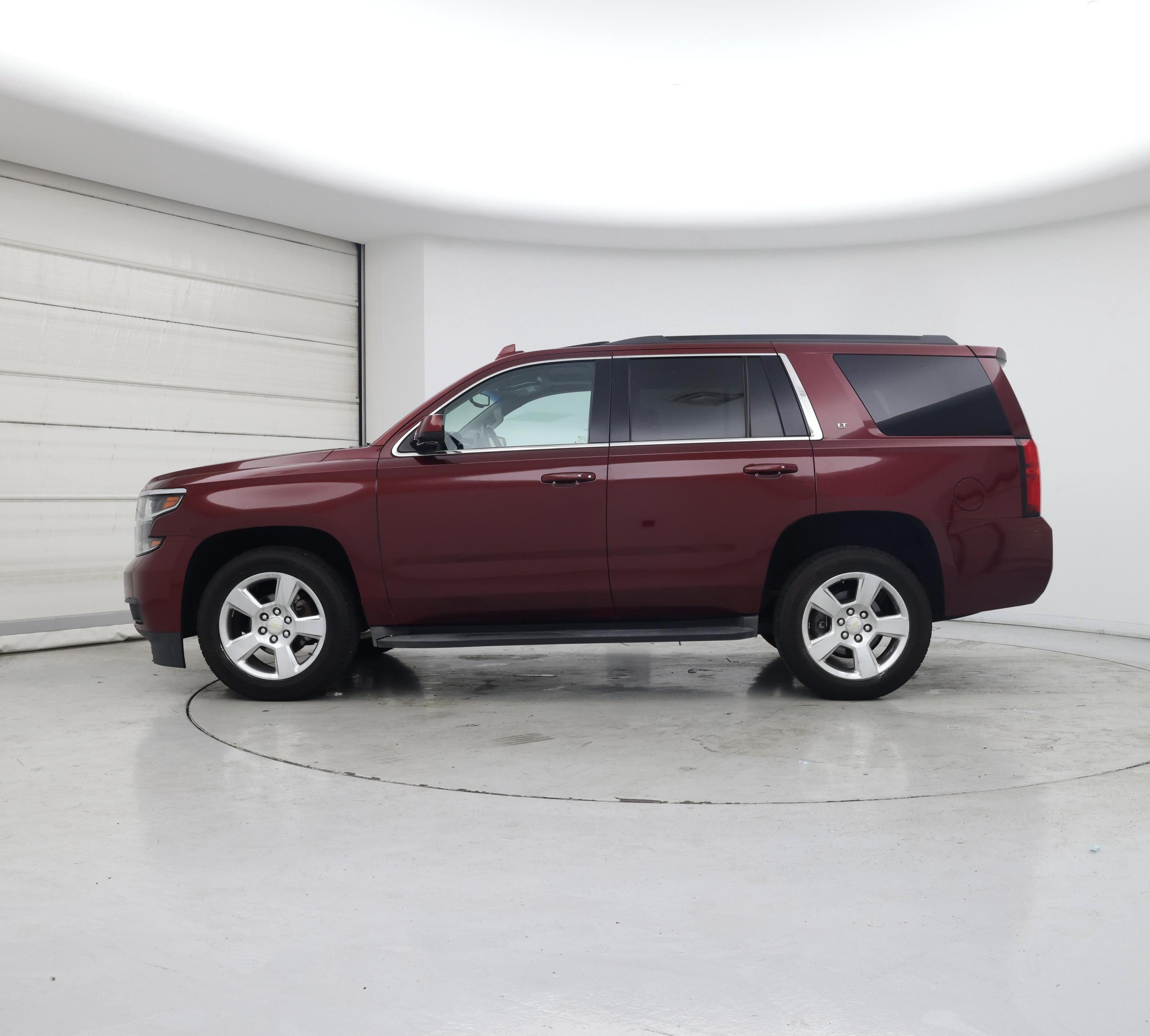 Thumbnail: 2016 Chevrolet Tahoe - 3