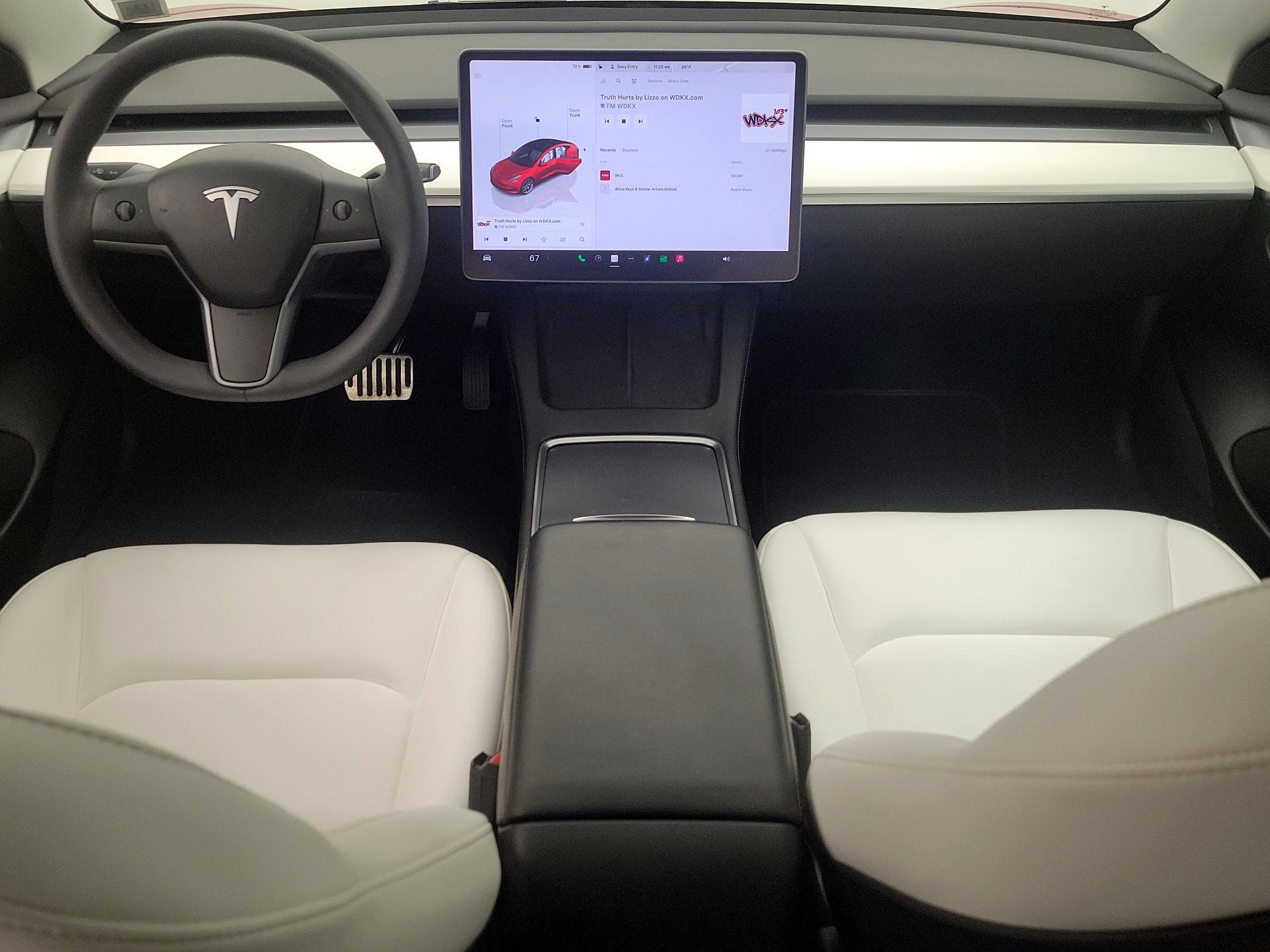 Thumbnail: 2022 Tesla Model 3 - 9