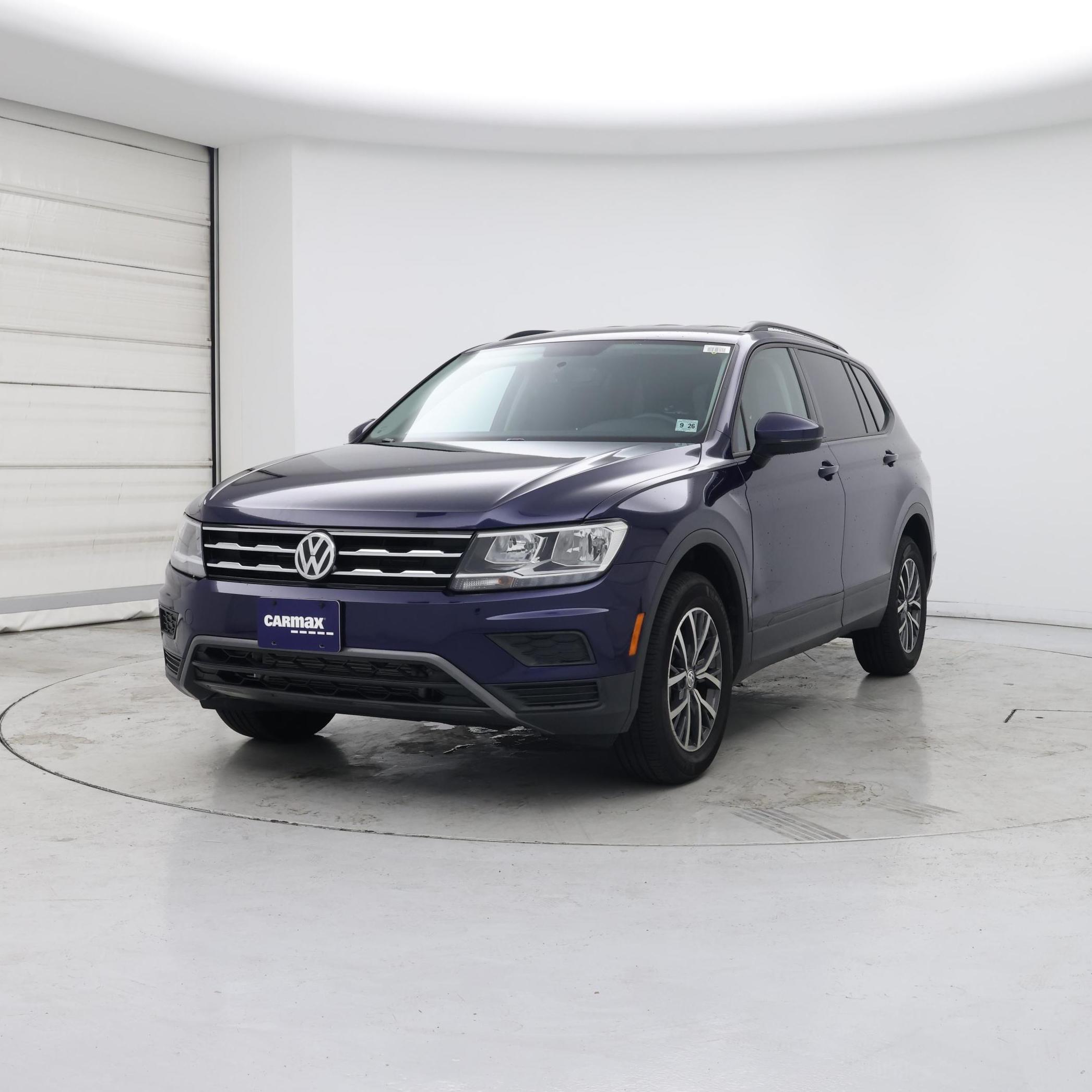 Thumbnail: 2021 Volkswagen Tiguan - 4