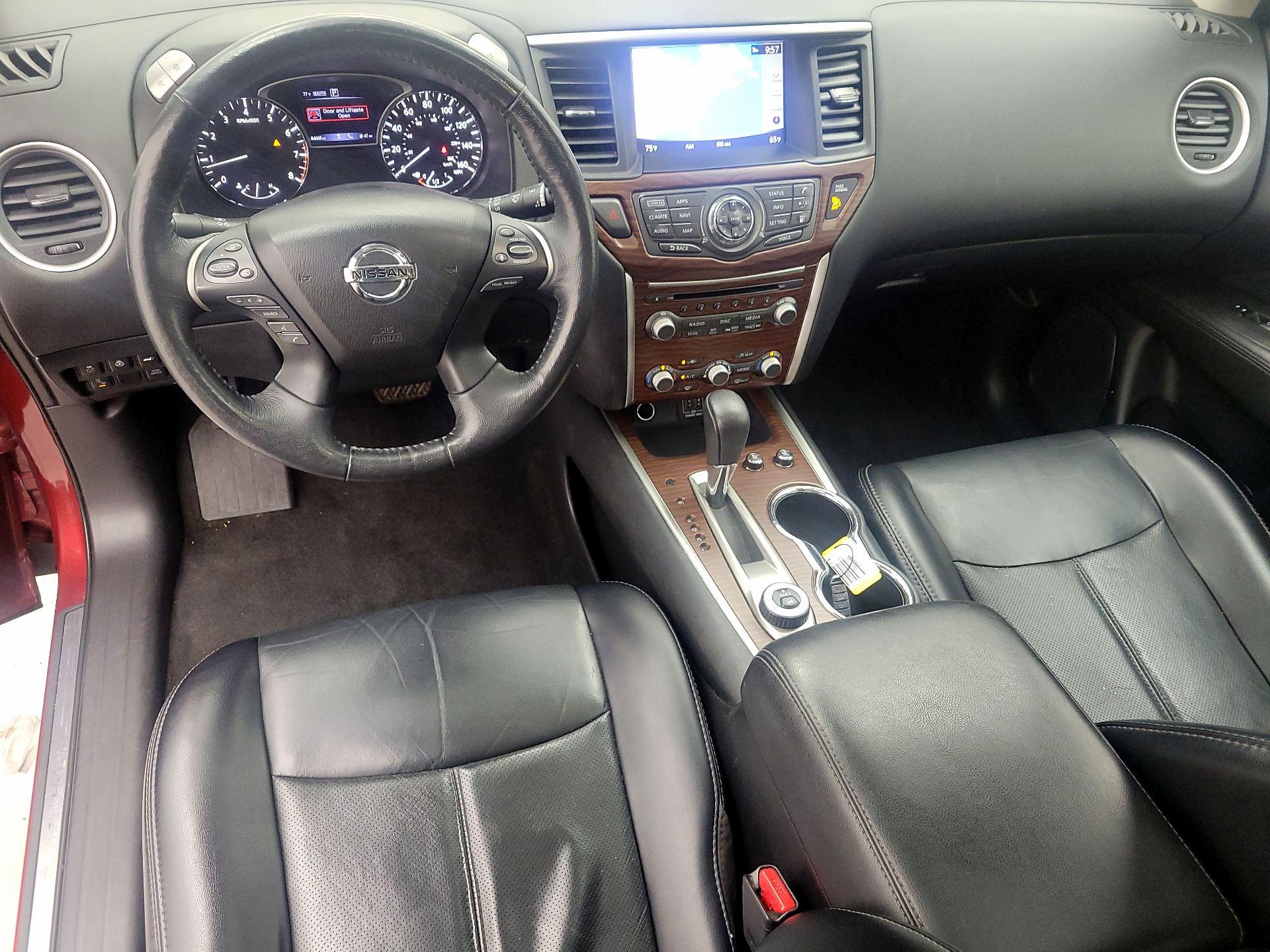 Thumbnail: 2018 Nissan Pathfinder - 9