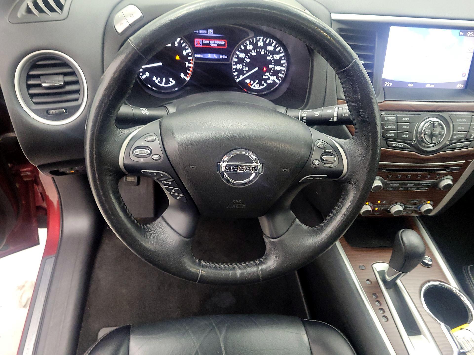 Thumbnail: 2018 Nissan Pathfinder - 10