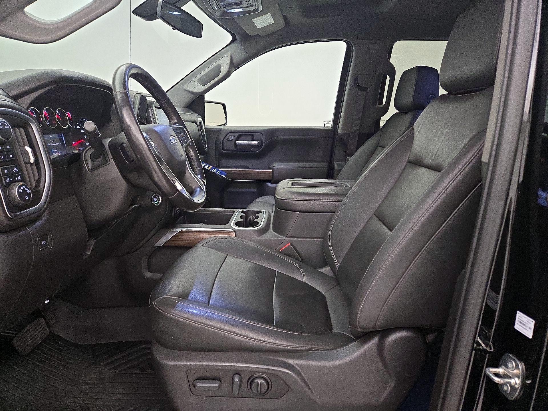 Thumbnail: 2022 Chevrolet Silverado 1500 - 11